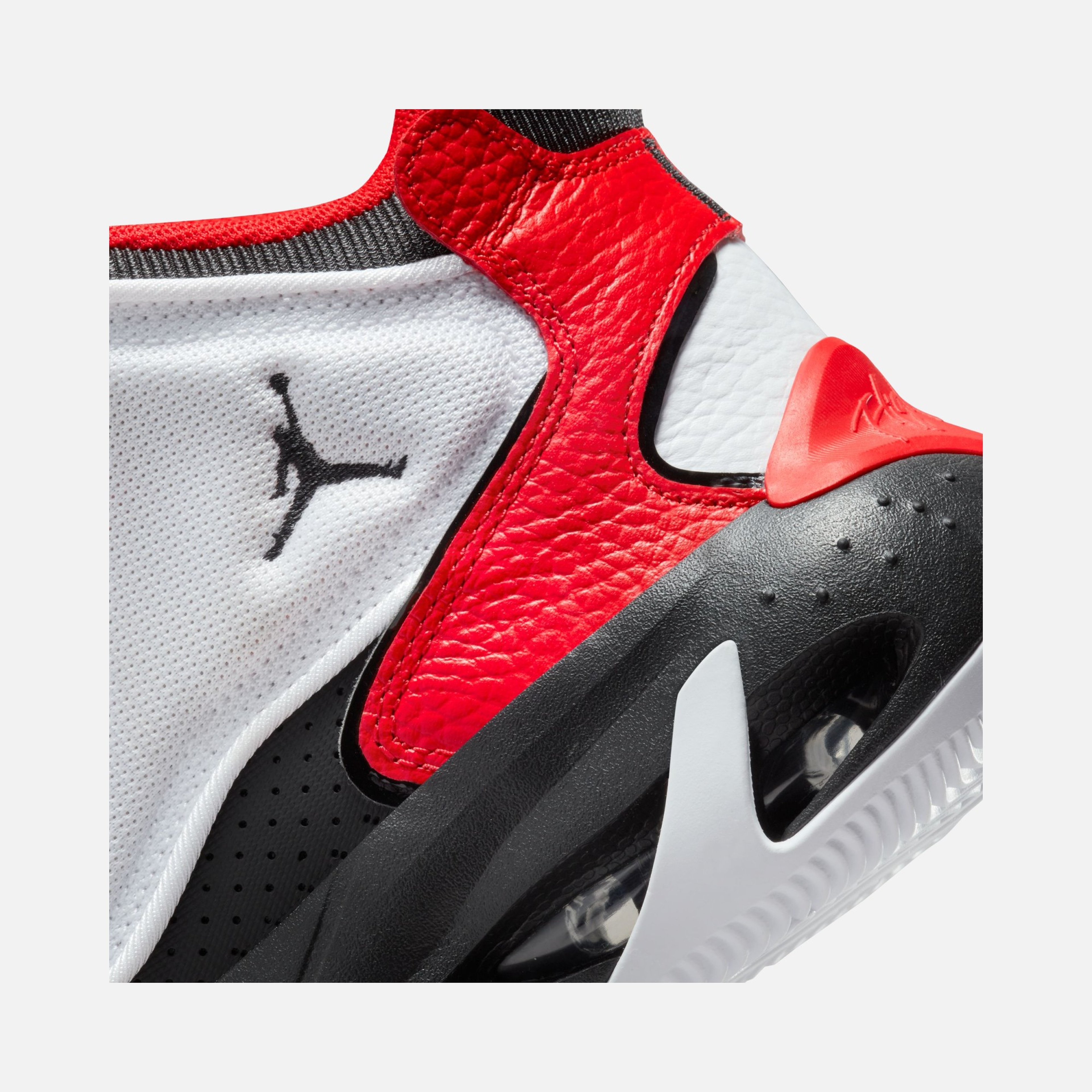 Nike Jordan Max Aura 4 Erkek Basketbol Ayakkabısı