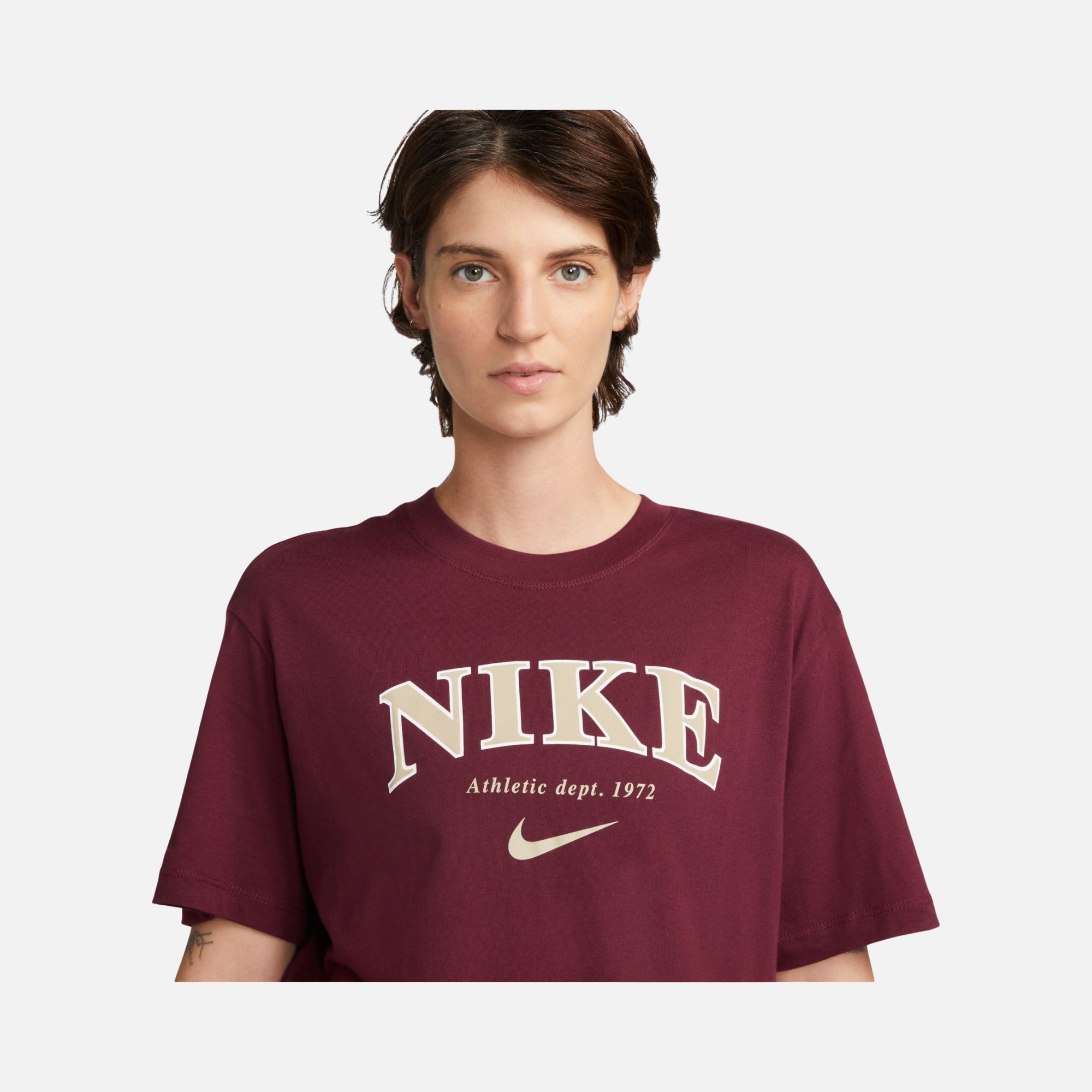 Nike Sportswear Phoenix Printed Boyfriend Short-Sleeve Kadın Tişört