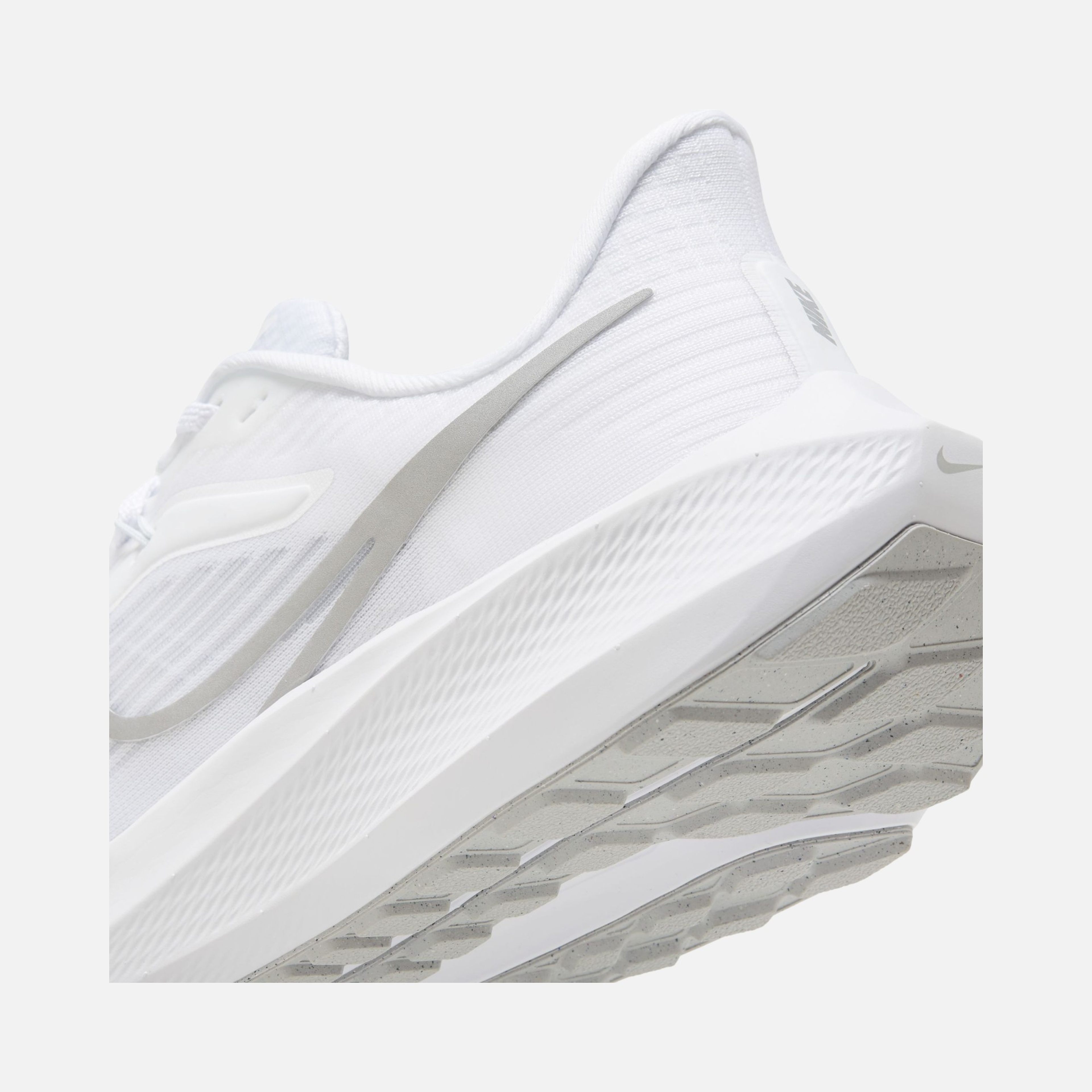 Nike Air Zoom Pegasus 39 Road Running Kadın Spor Ayakkabı