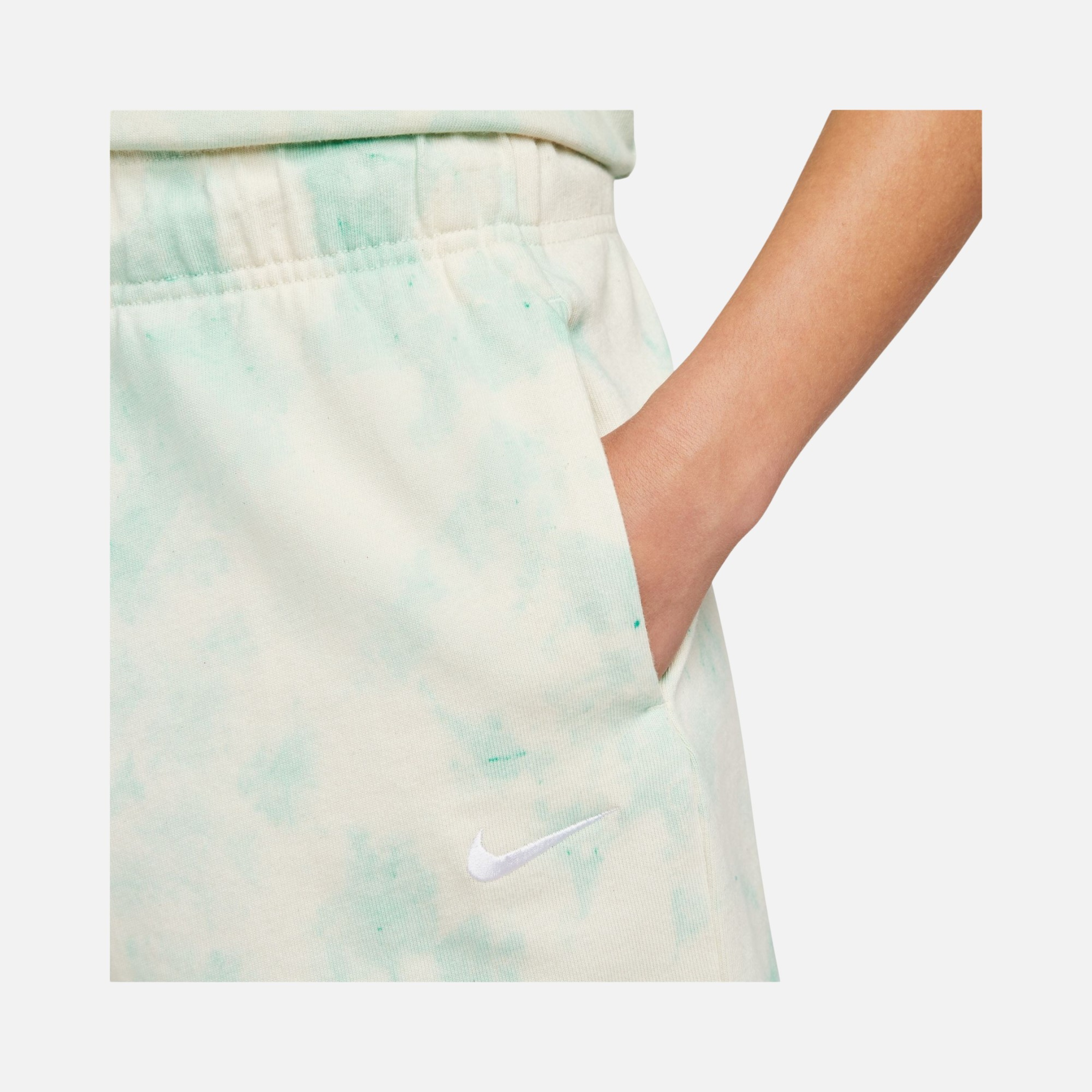 Nike Sportswear Wash Easy High Waisted Kadın Şort