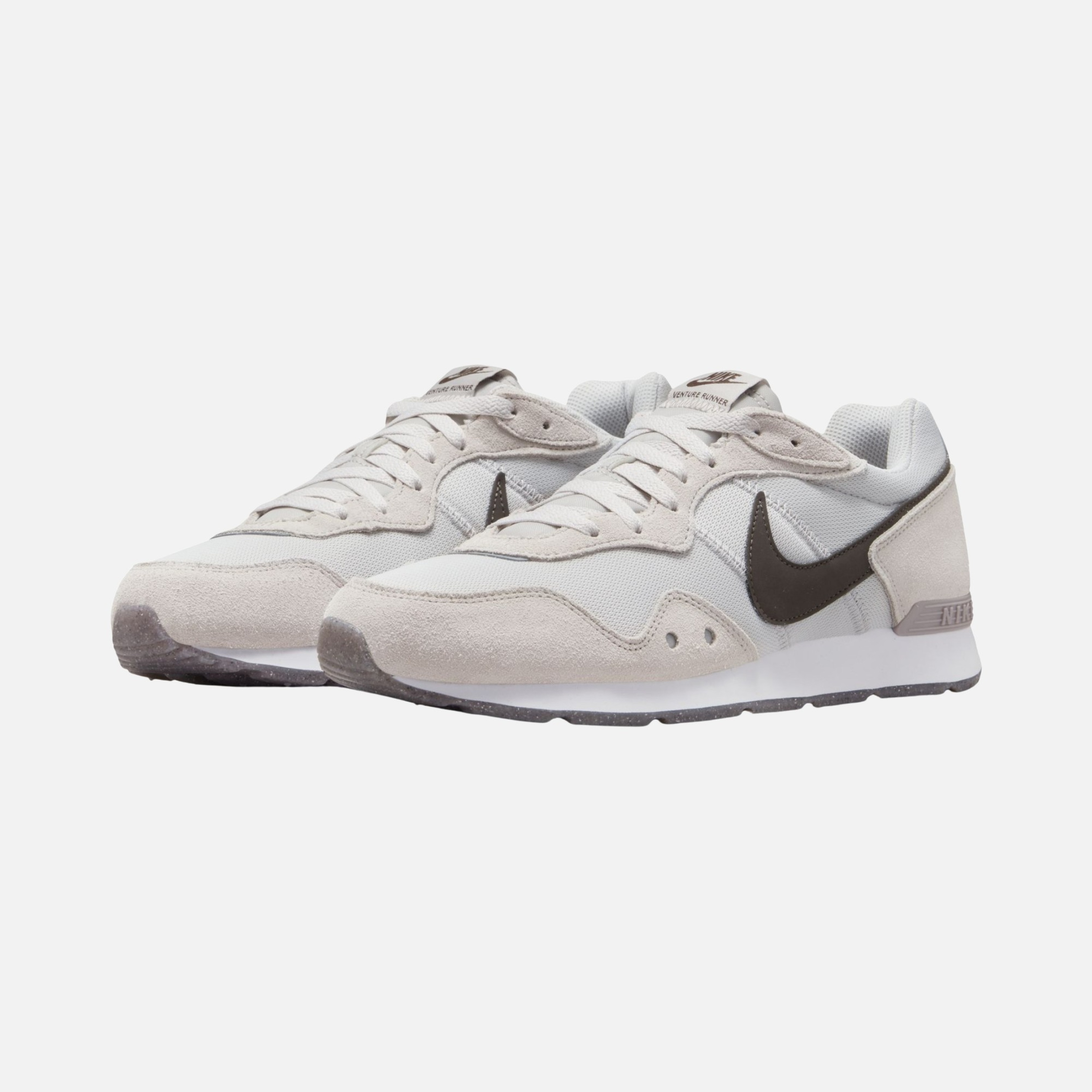 Nike Venture Runner Erkek Spor Ayakkabı