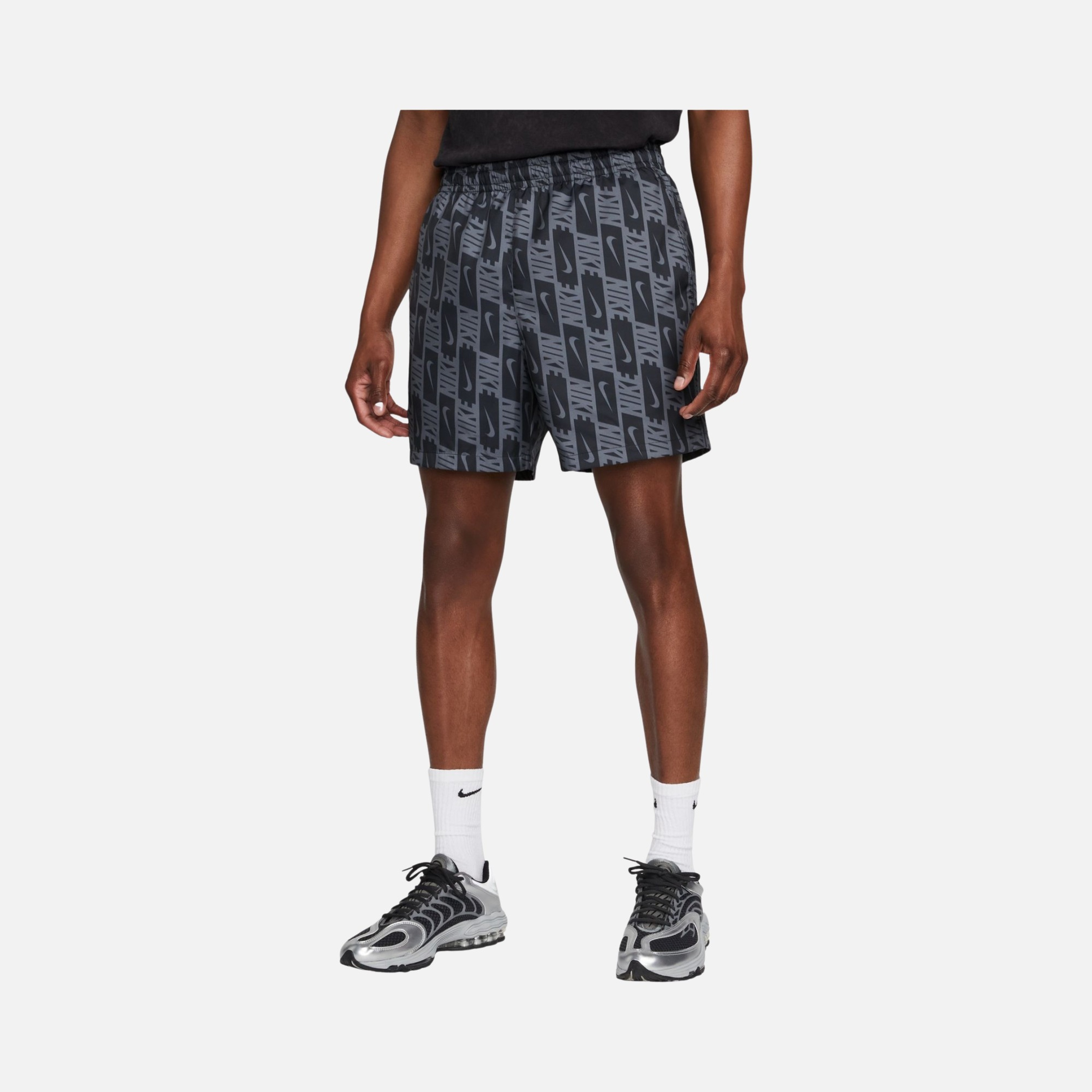 Nike Sportswear Repeat Flow Woven Erkek Şort