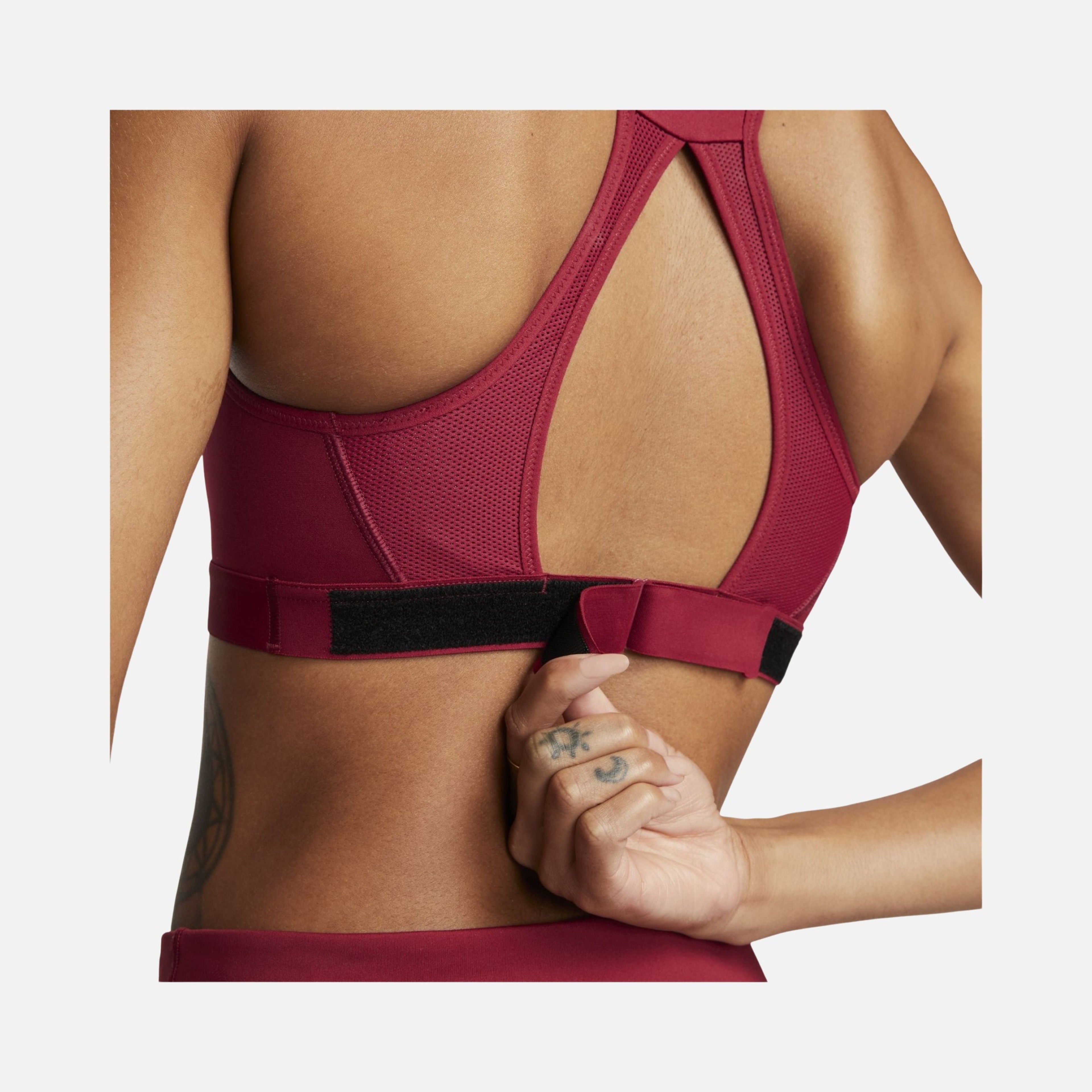 Nike Dri-Fit Swoosh High-Support Sports Kadın Bra
