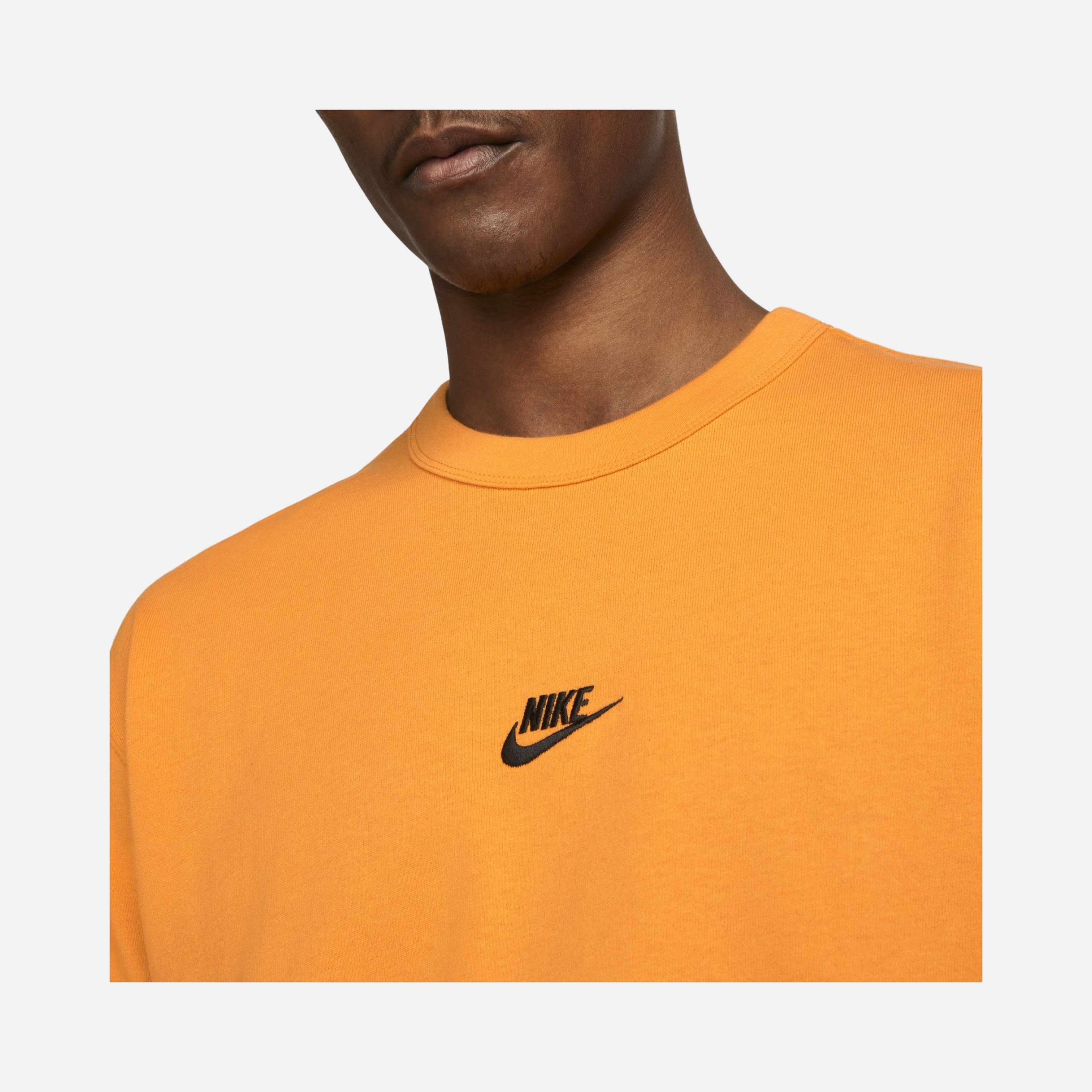 Nike Sportswear Premium Essentials Short-Sleeve Erkek Tişört