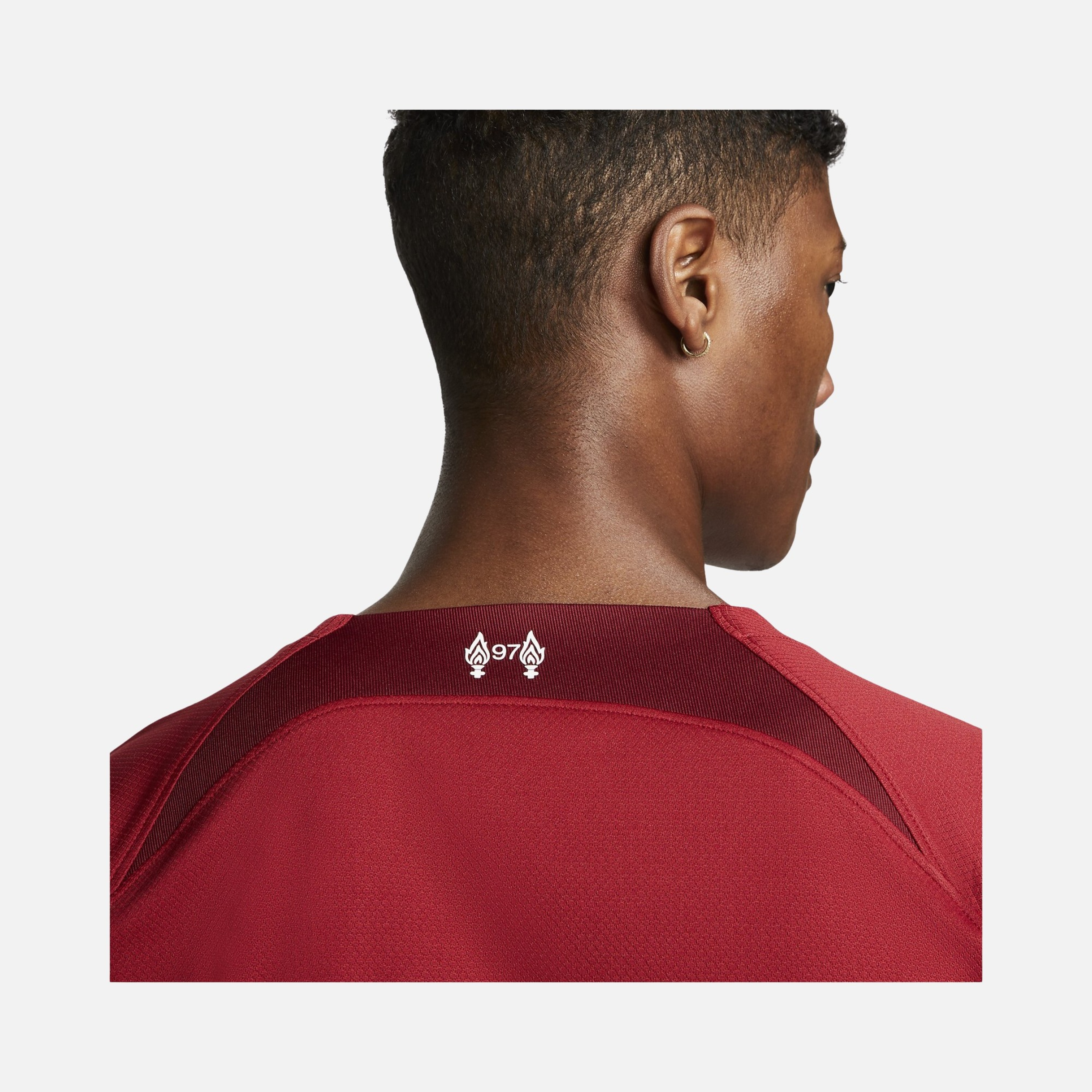 Nike Liverpool 2022-2023 İç Saha Erkek Forma