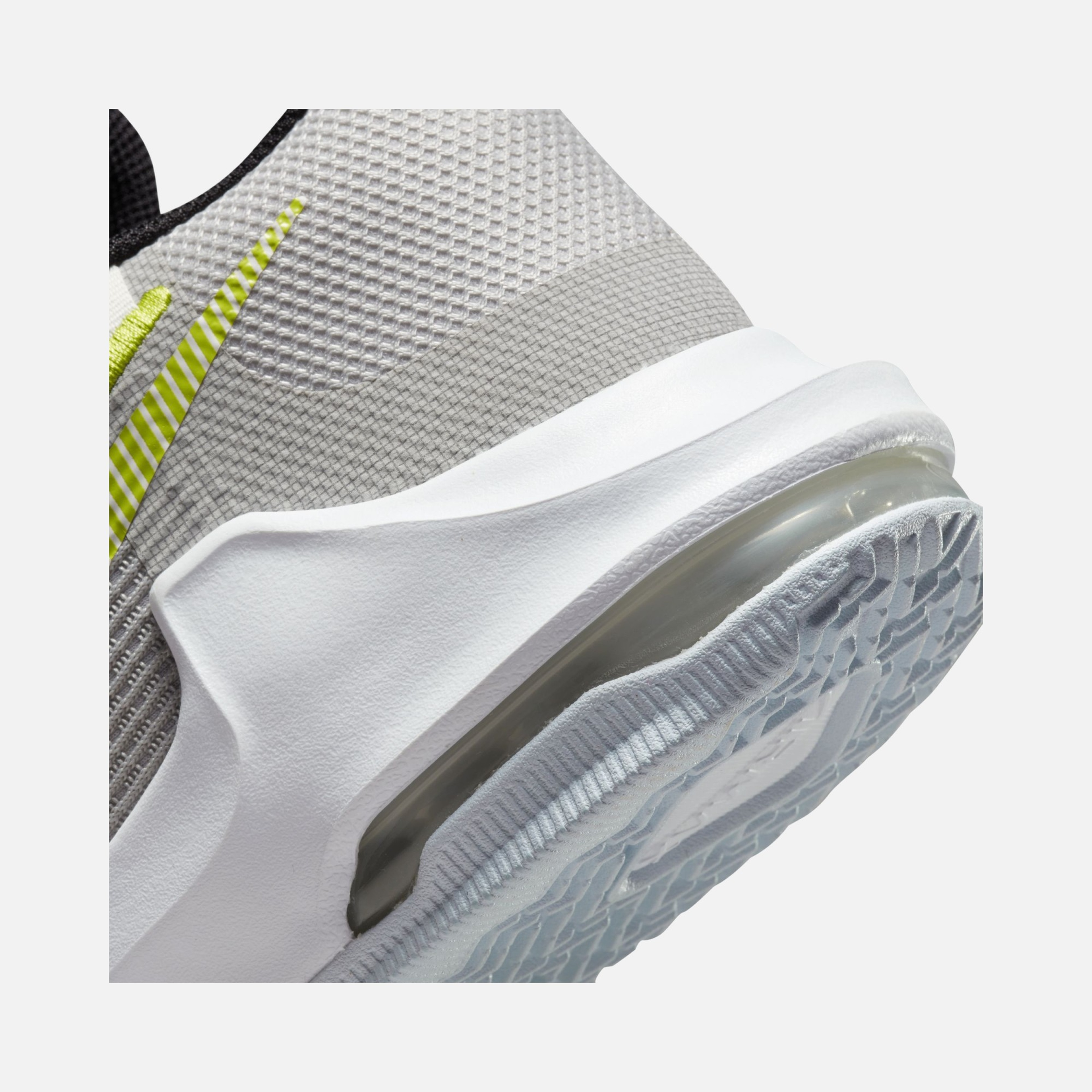 Nike Air Max Impact 3 Erkek Basketbol Ayakkabısı