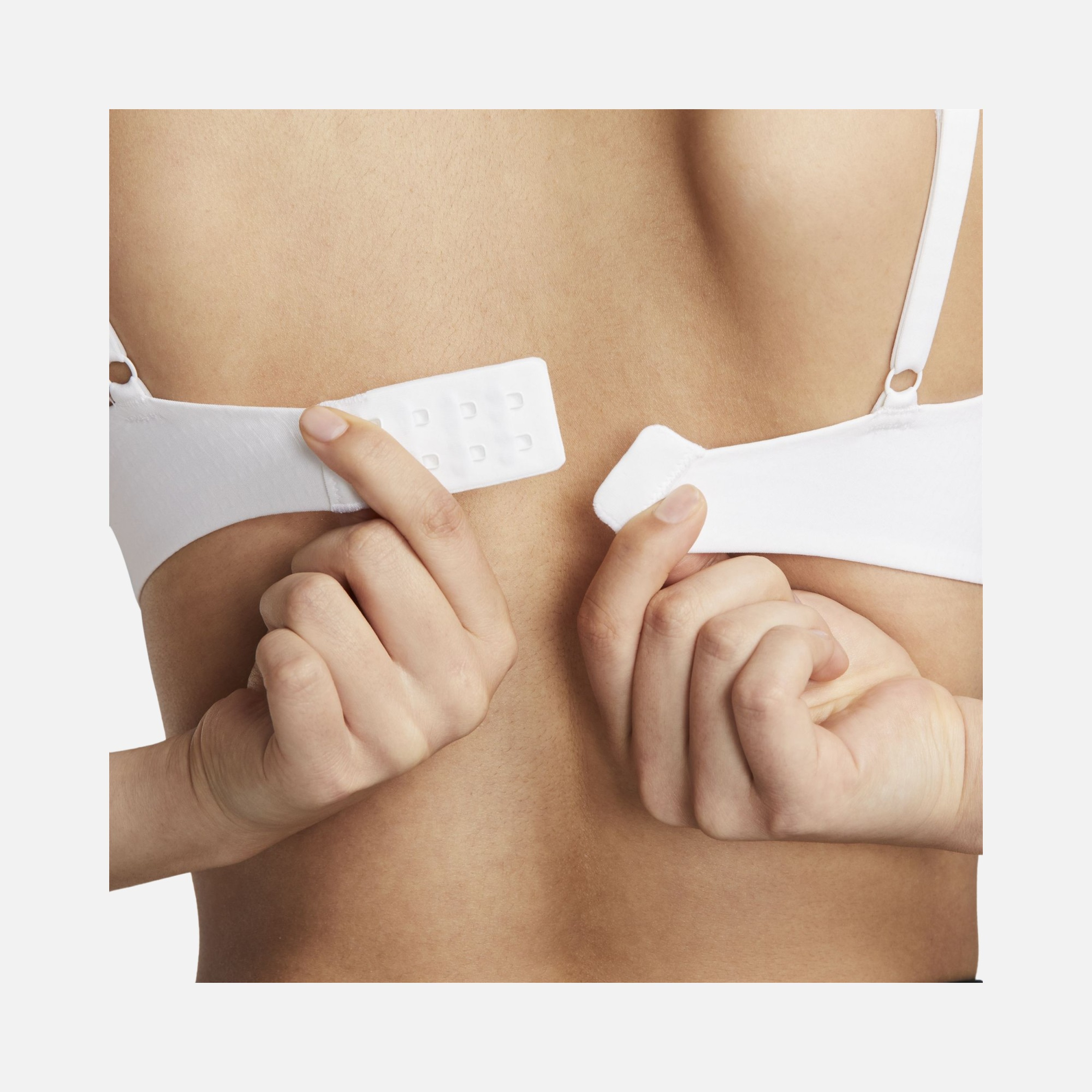 Nike Alate Minimalist Light-Support Padded Kadın Bra