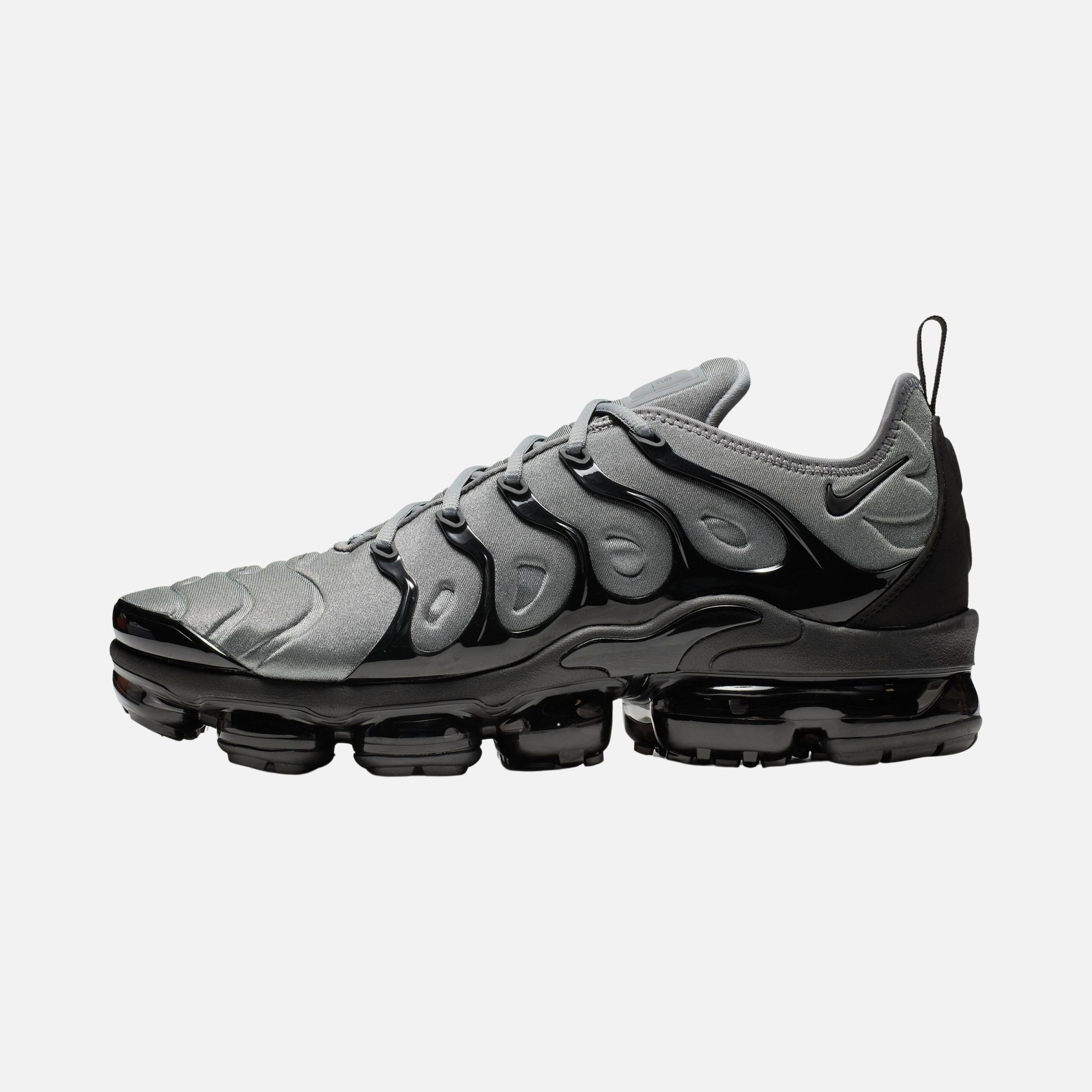 Nike Air VaporMax Plus Erkek Spor Ayakkabı