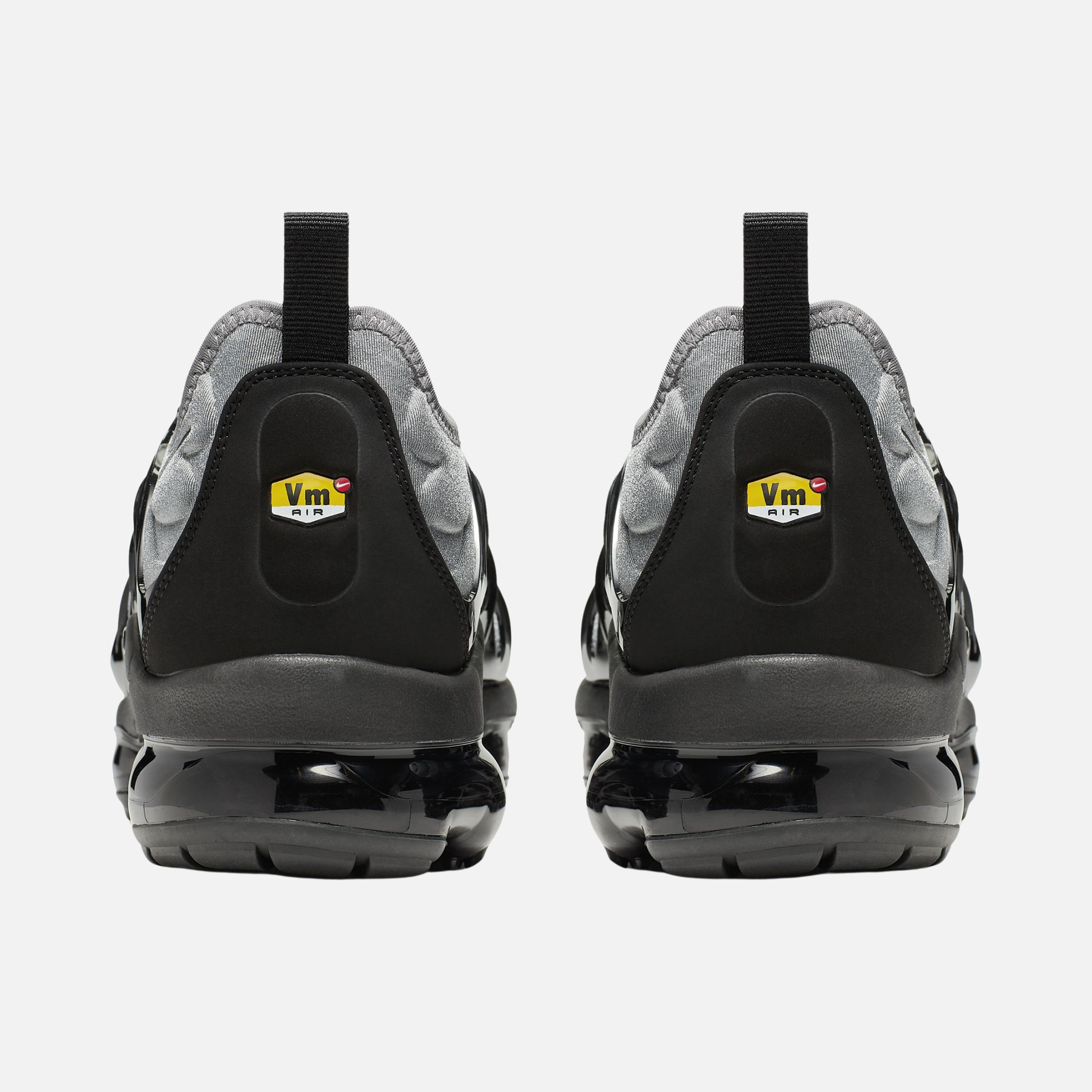 Nike Air VaporMax Plus Erkek Spor Ayakkabı