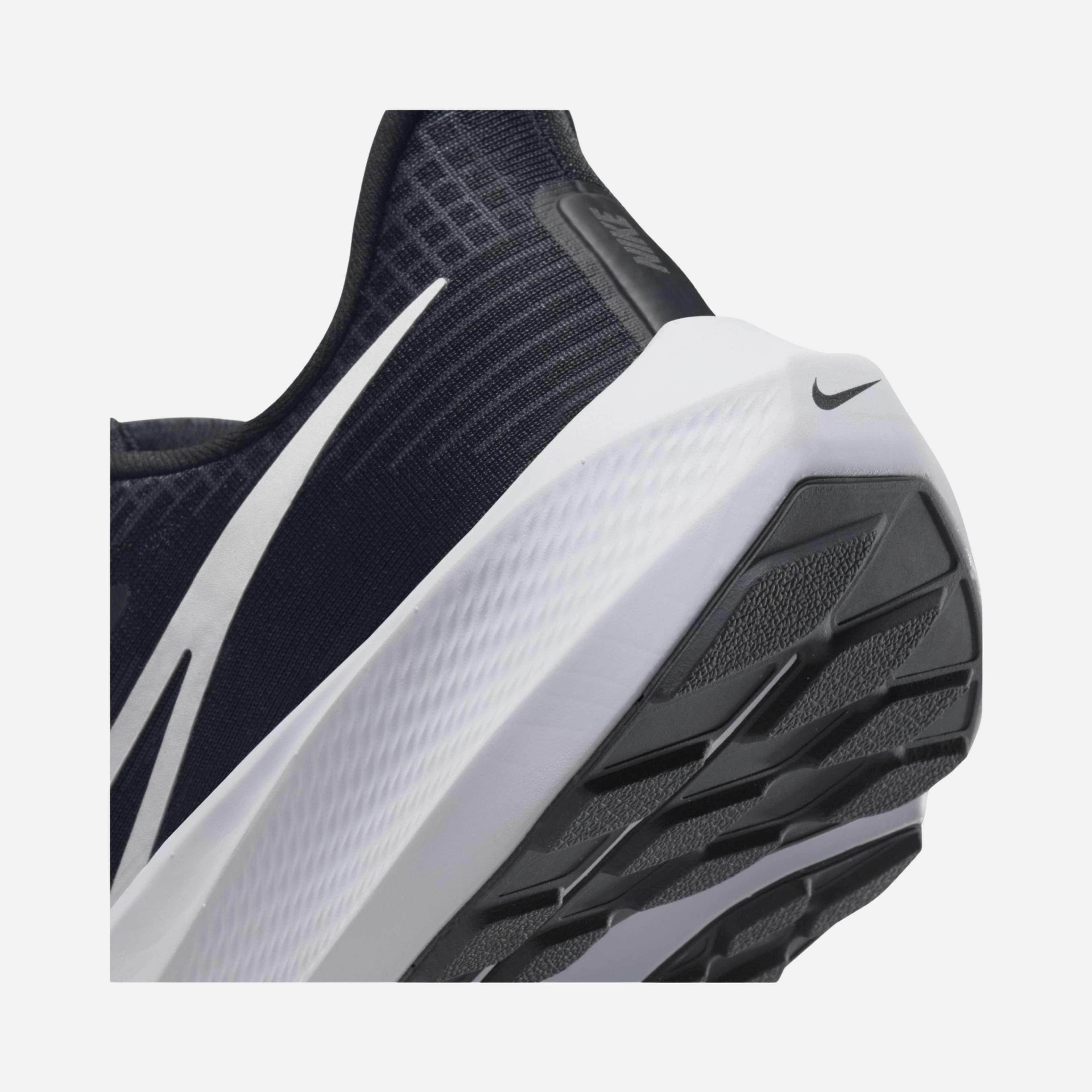 Nike Air Zoom Pegasus 39 Road Running Kadın Spor Ayakkabı