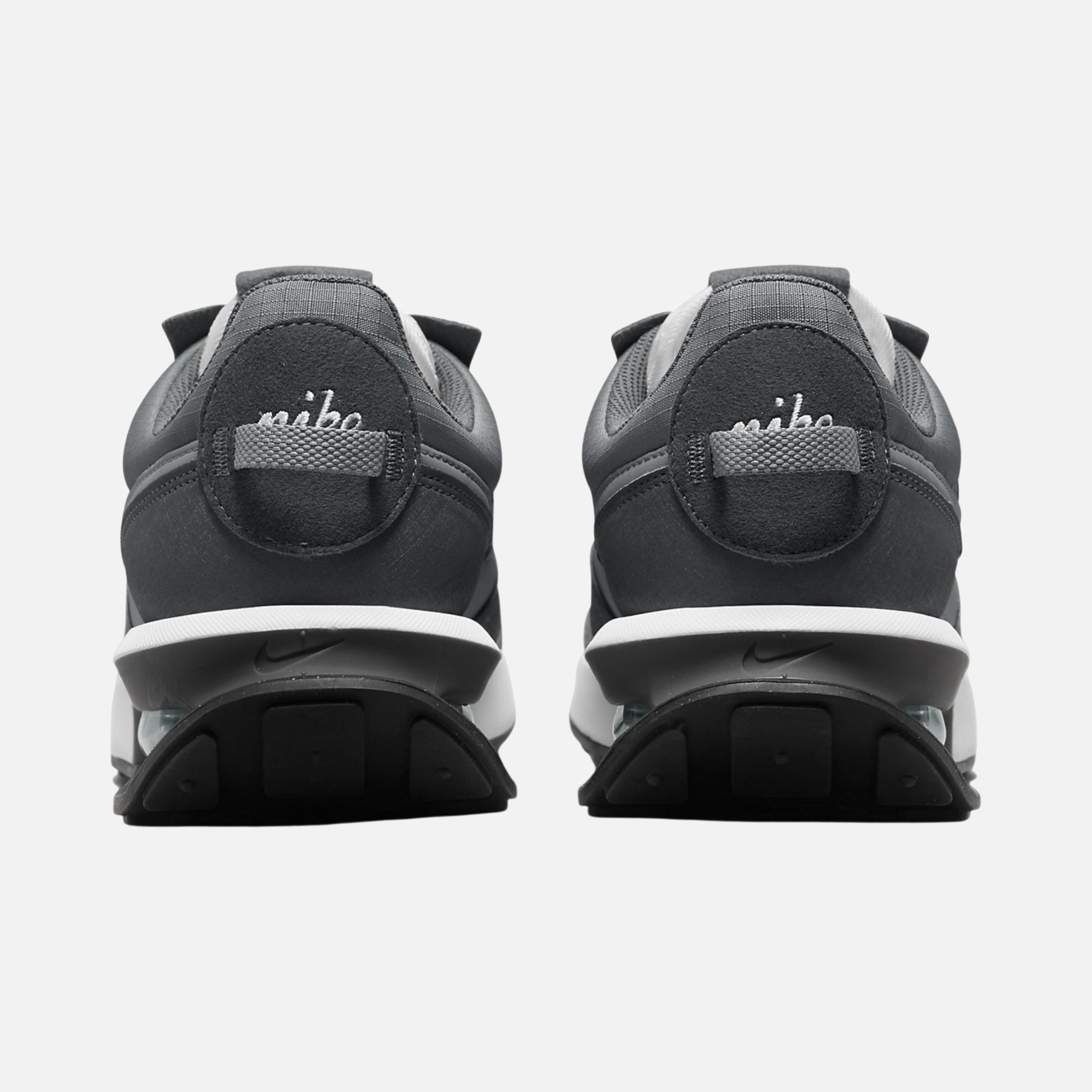 Nike Air Max Pre-Day Erkek Spor Ayakkabı