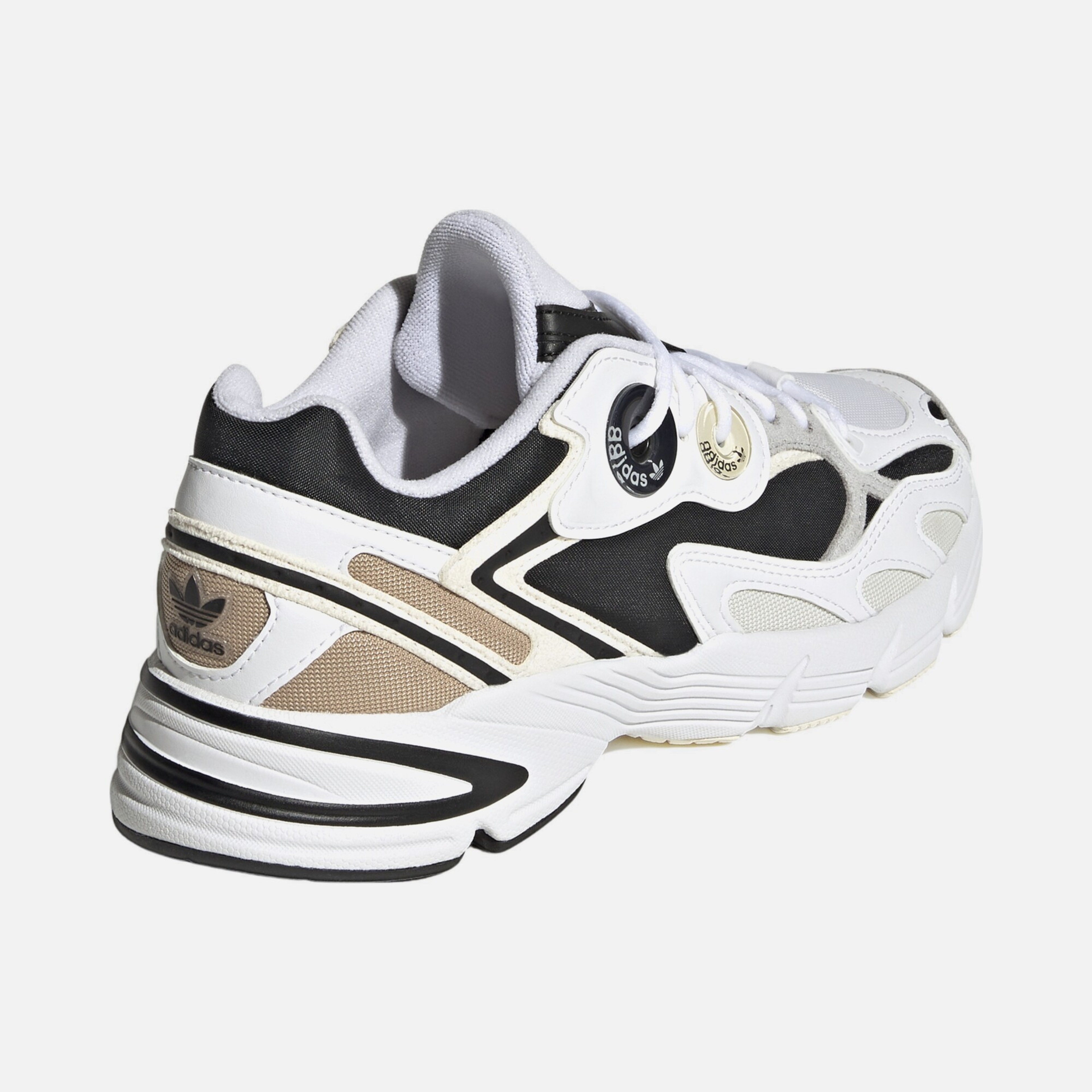 adidas Astir FW22 Kadın Spor Ayakkabı