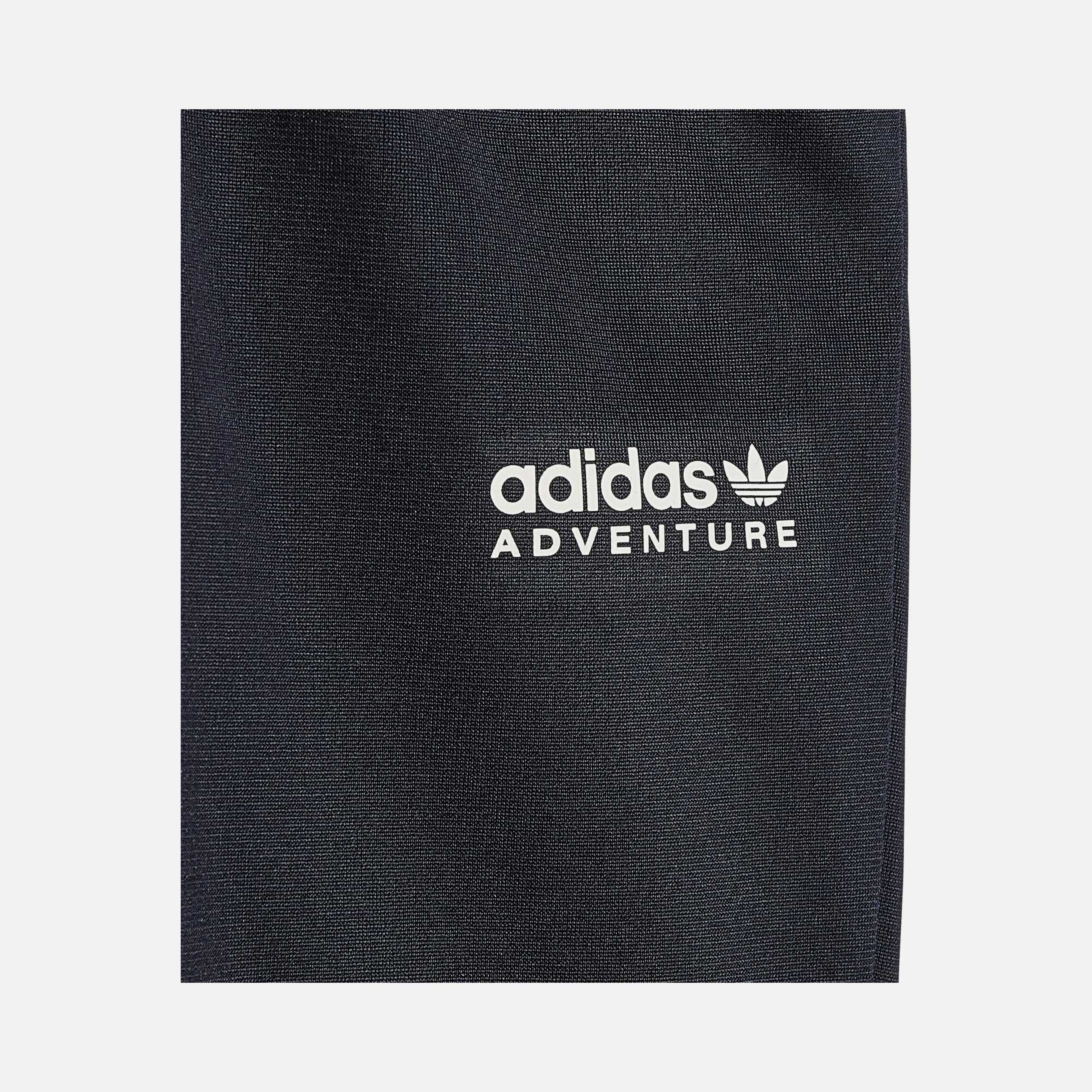 adidas Disney Mickey and Friends Bebek Eşofman Takımı