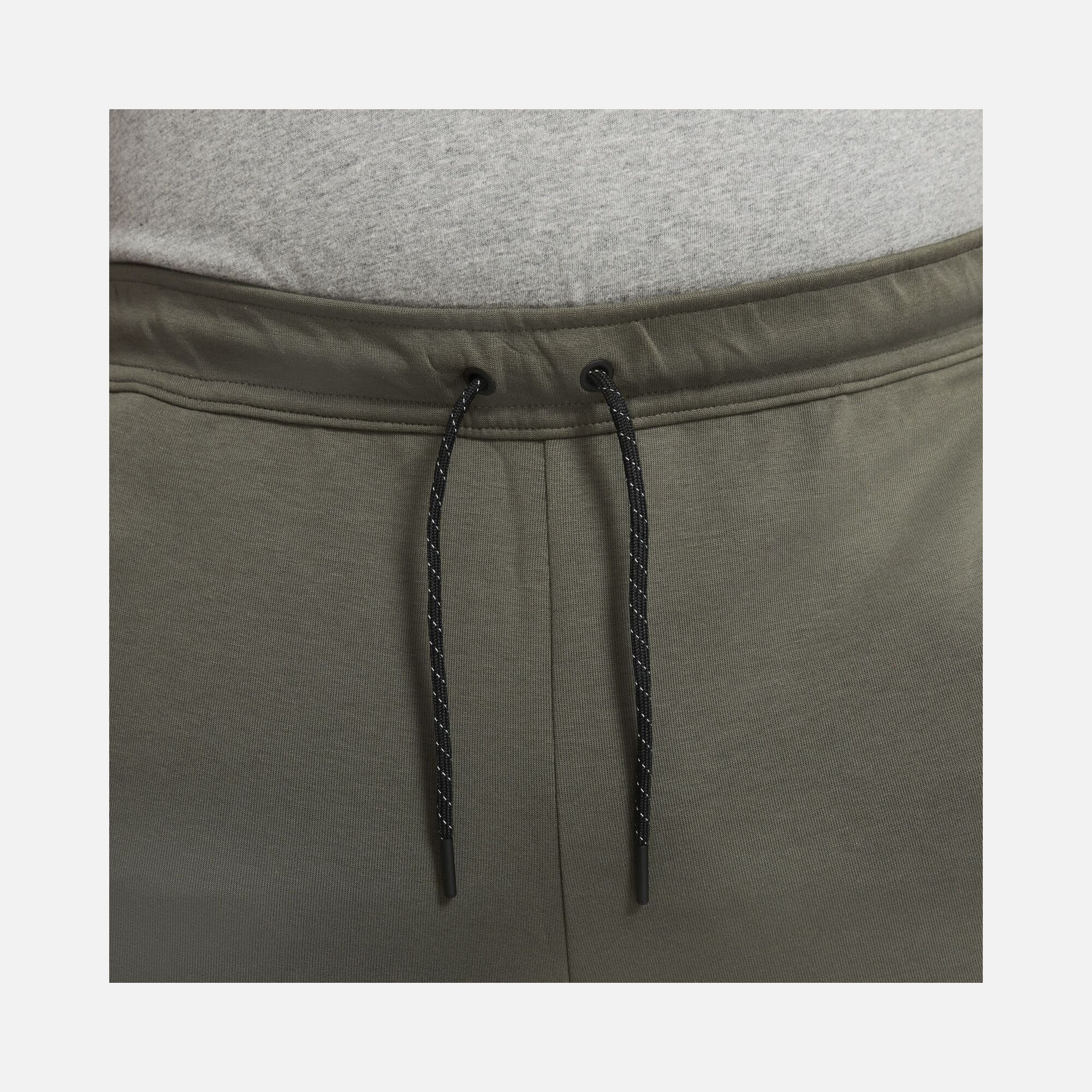 Nike Sportswear Tech Fleece Jogger Erkek Eşofman Altı