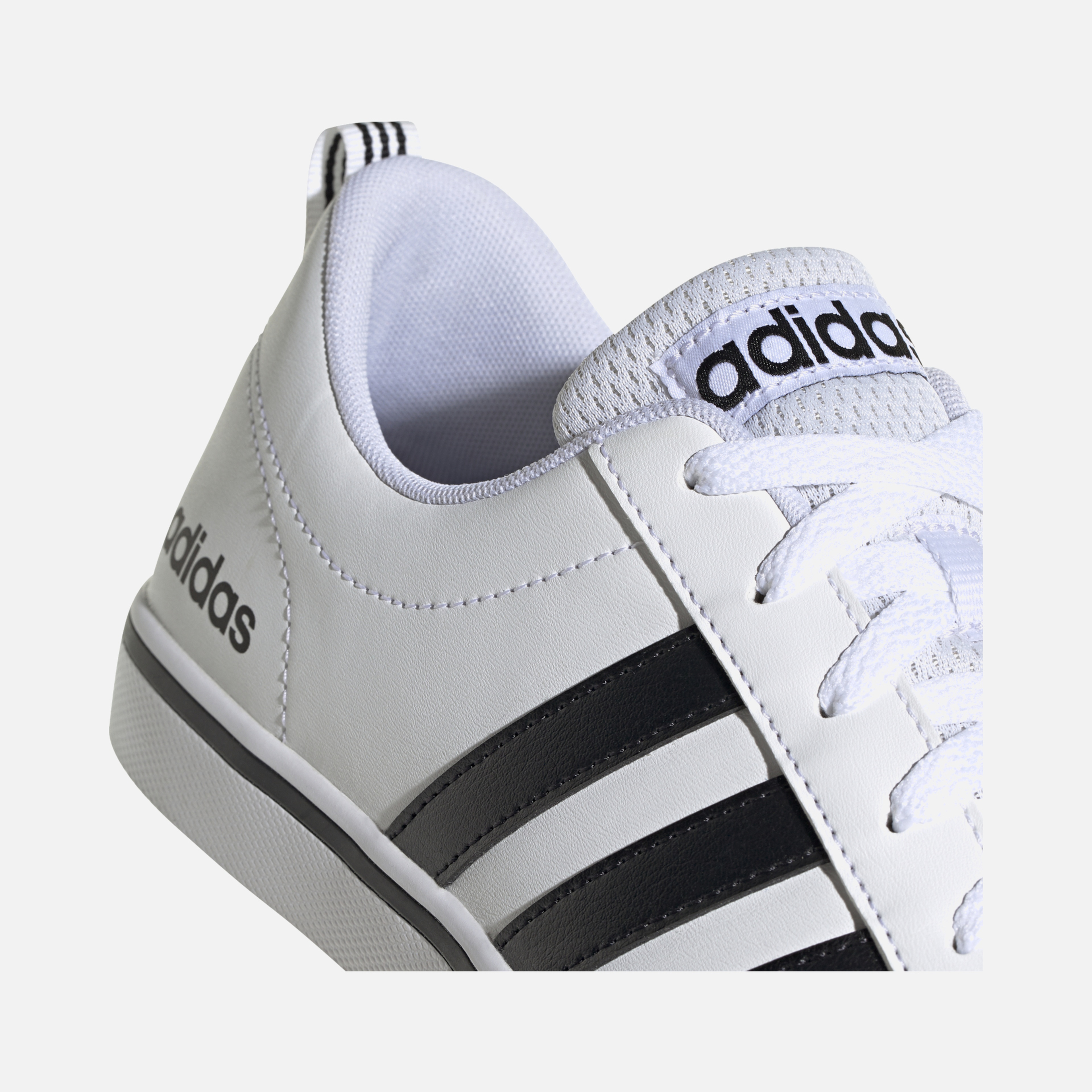 adidas VS Pace Lifestyle Skateboarding Erkek Spor Ayakkabı