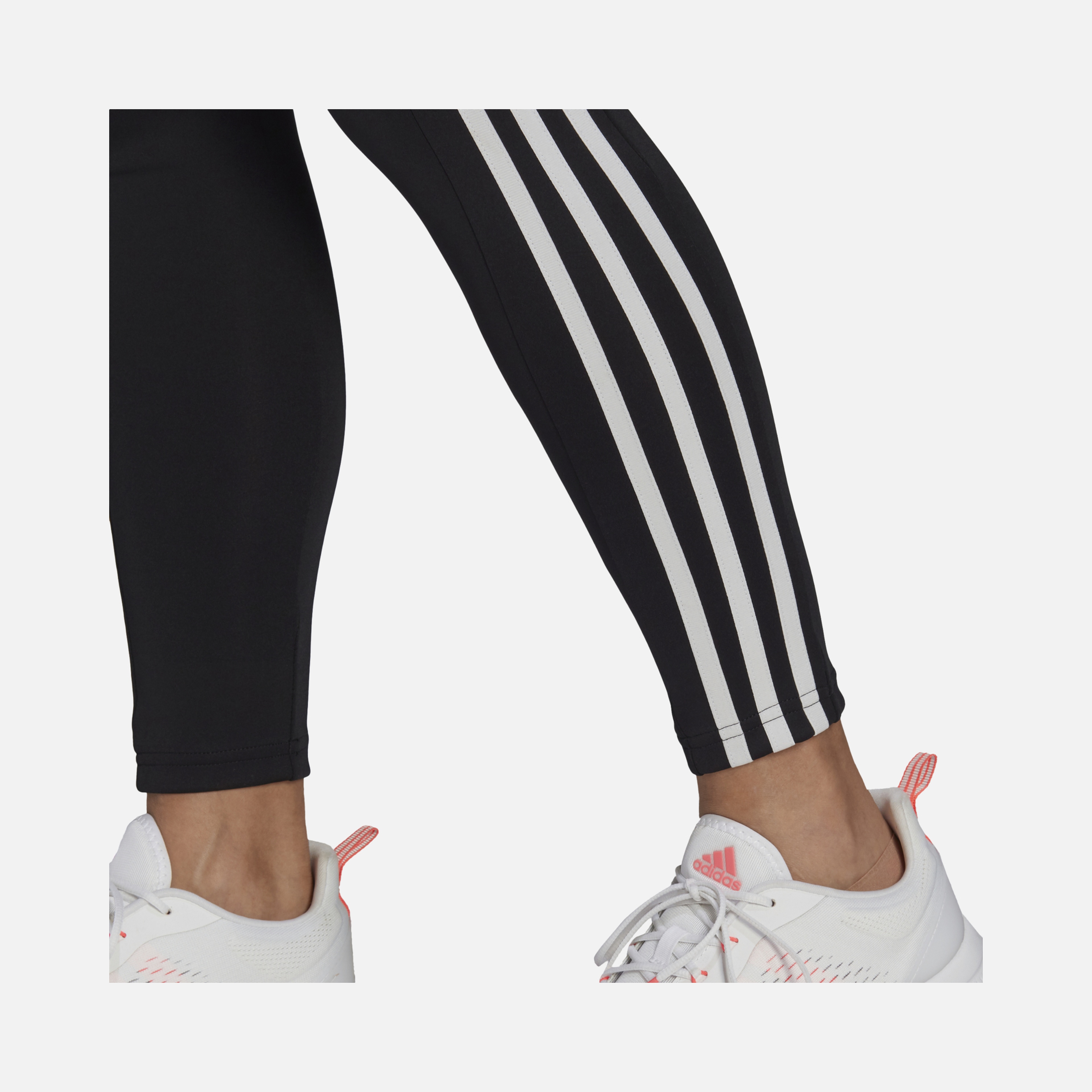 adidas Designed 2 Move High-Rise 3-Stripes 7/8 Kadın Tayt