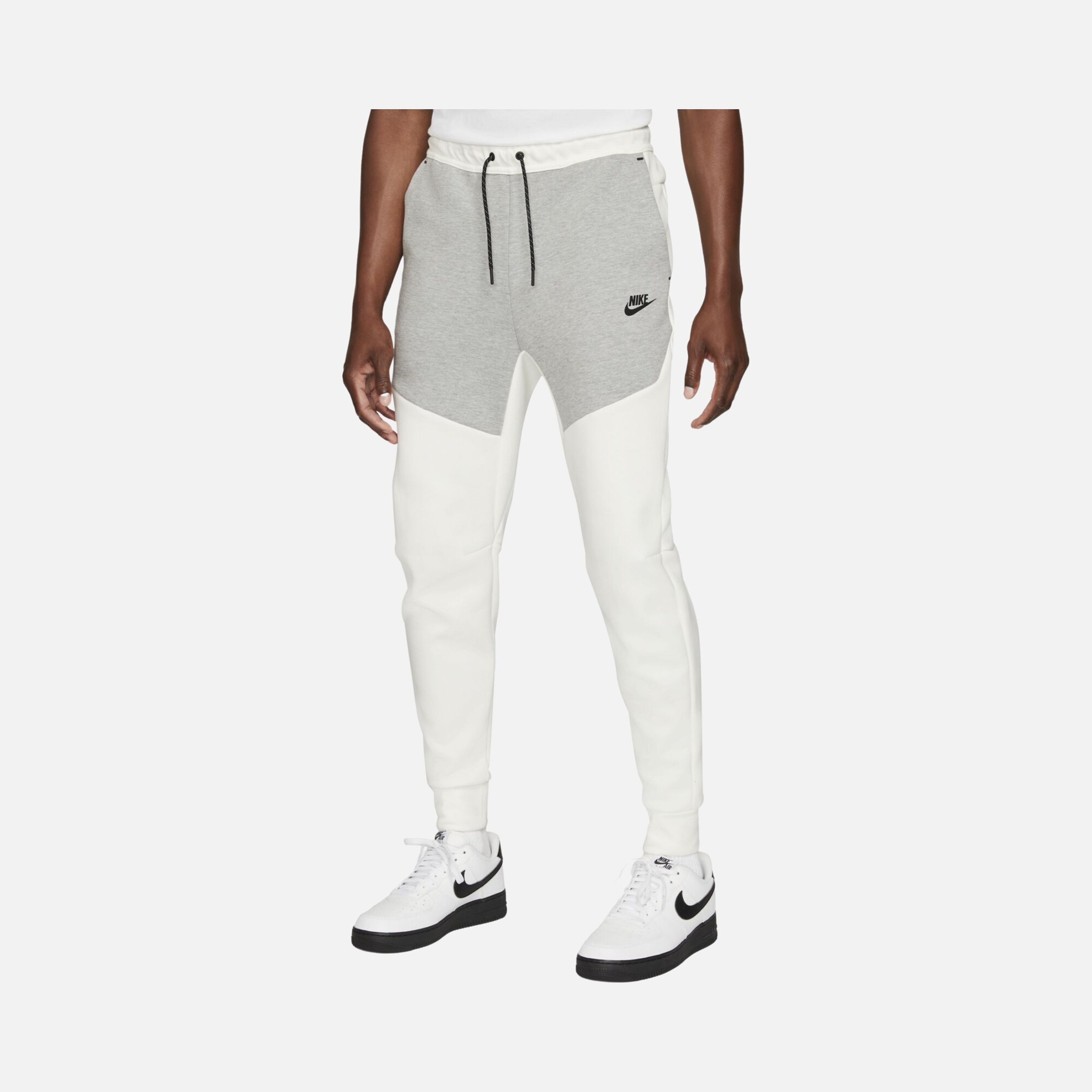 Nike Sportswear Tech Fleece Jogger Erkek Eşofman Altı