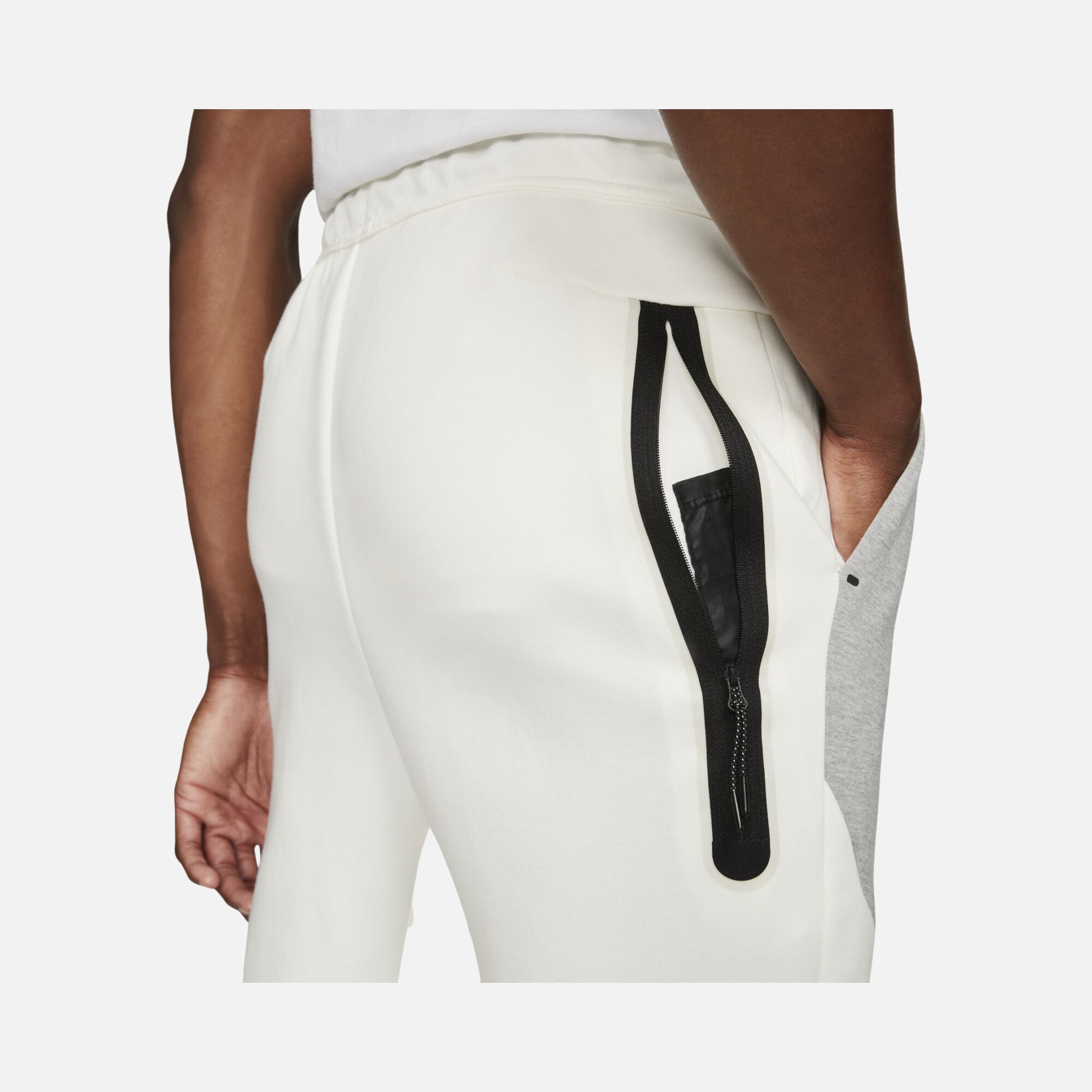 Nike Sportswear Tech Fleece Jogger Erkek Eşofman Altı