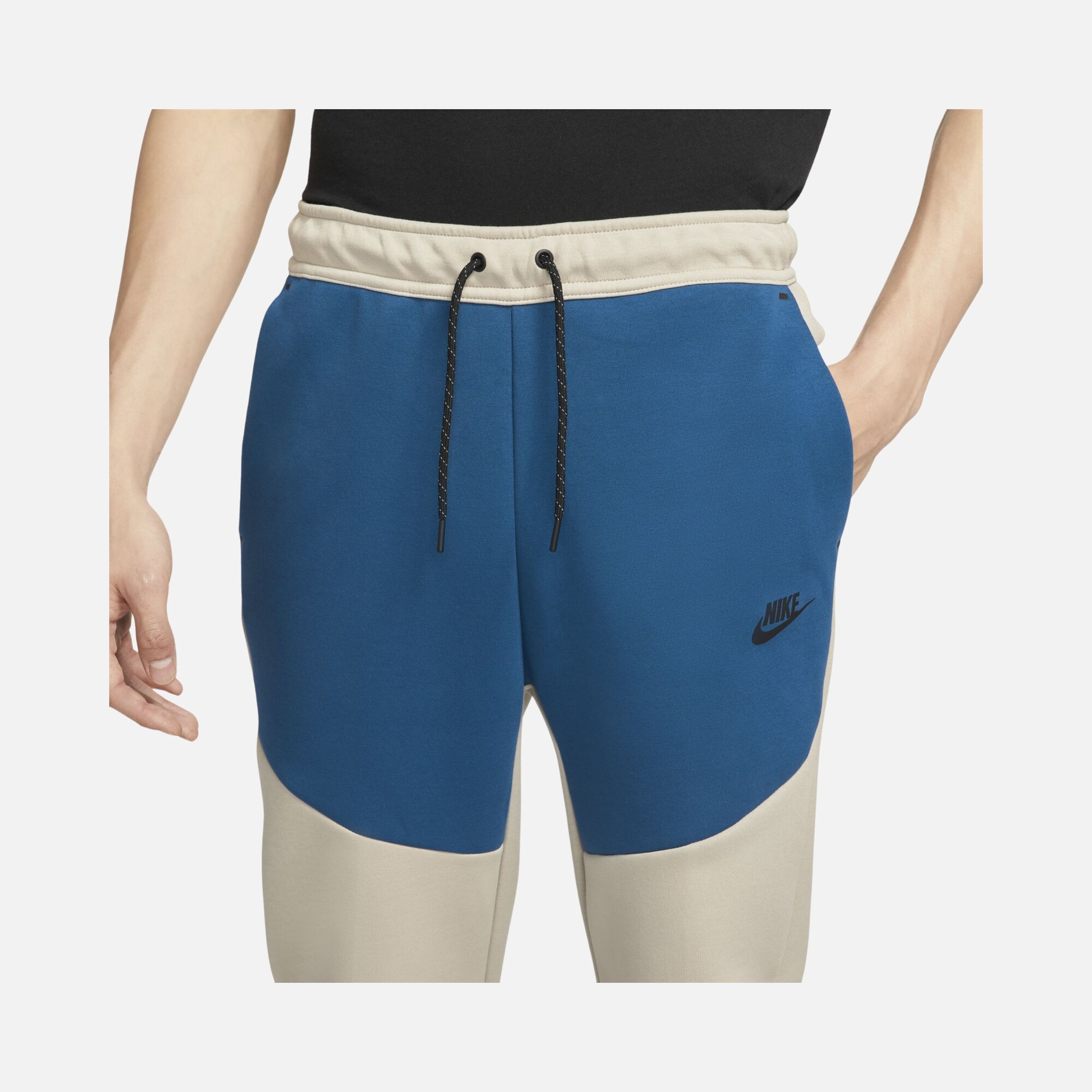 Nike Sportswear Tech Fleece Jogger Erkek Eşofman Altı