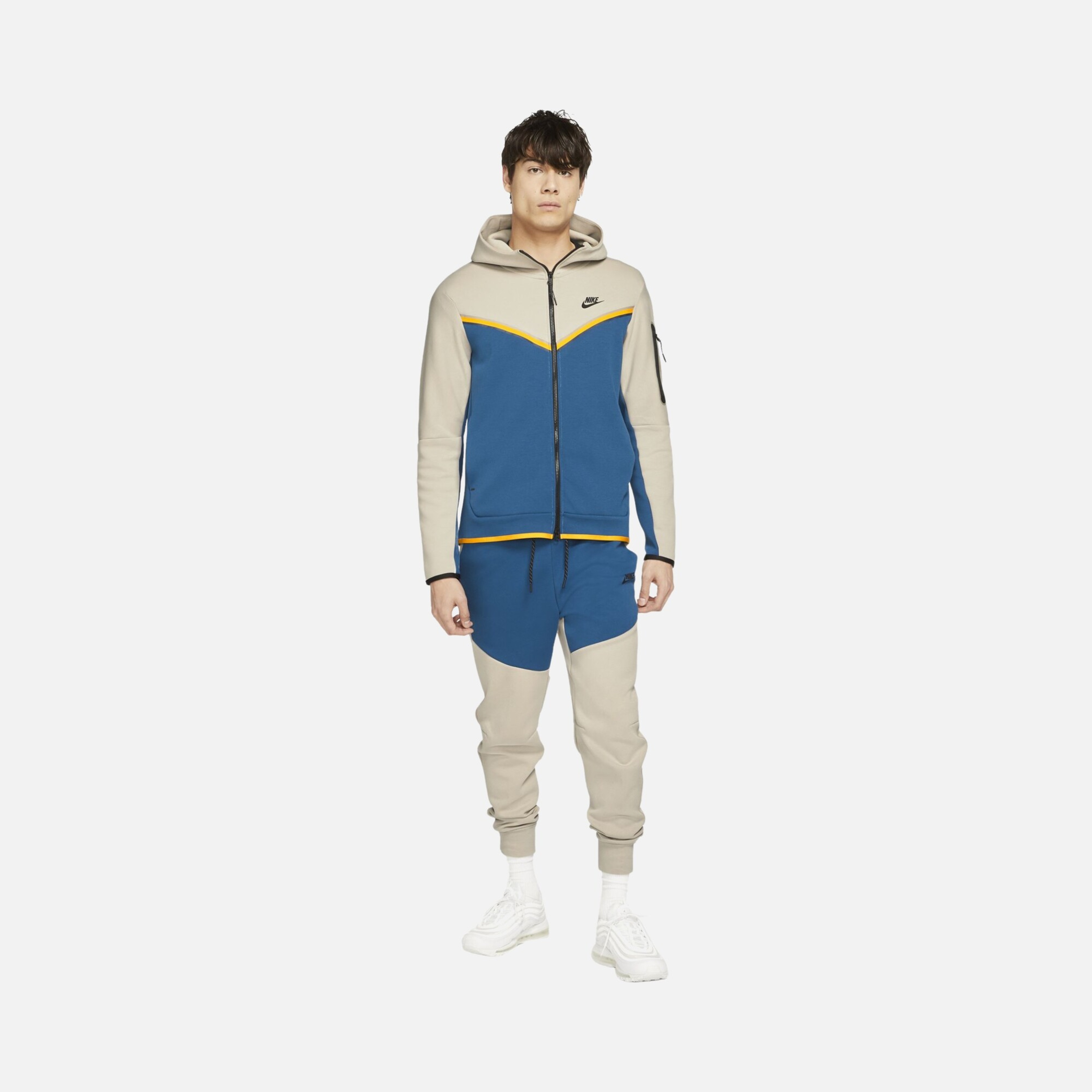 Nike Sportswear Tech Fleece Jogger Erkek Eşofman Altı