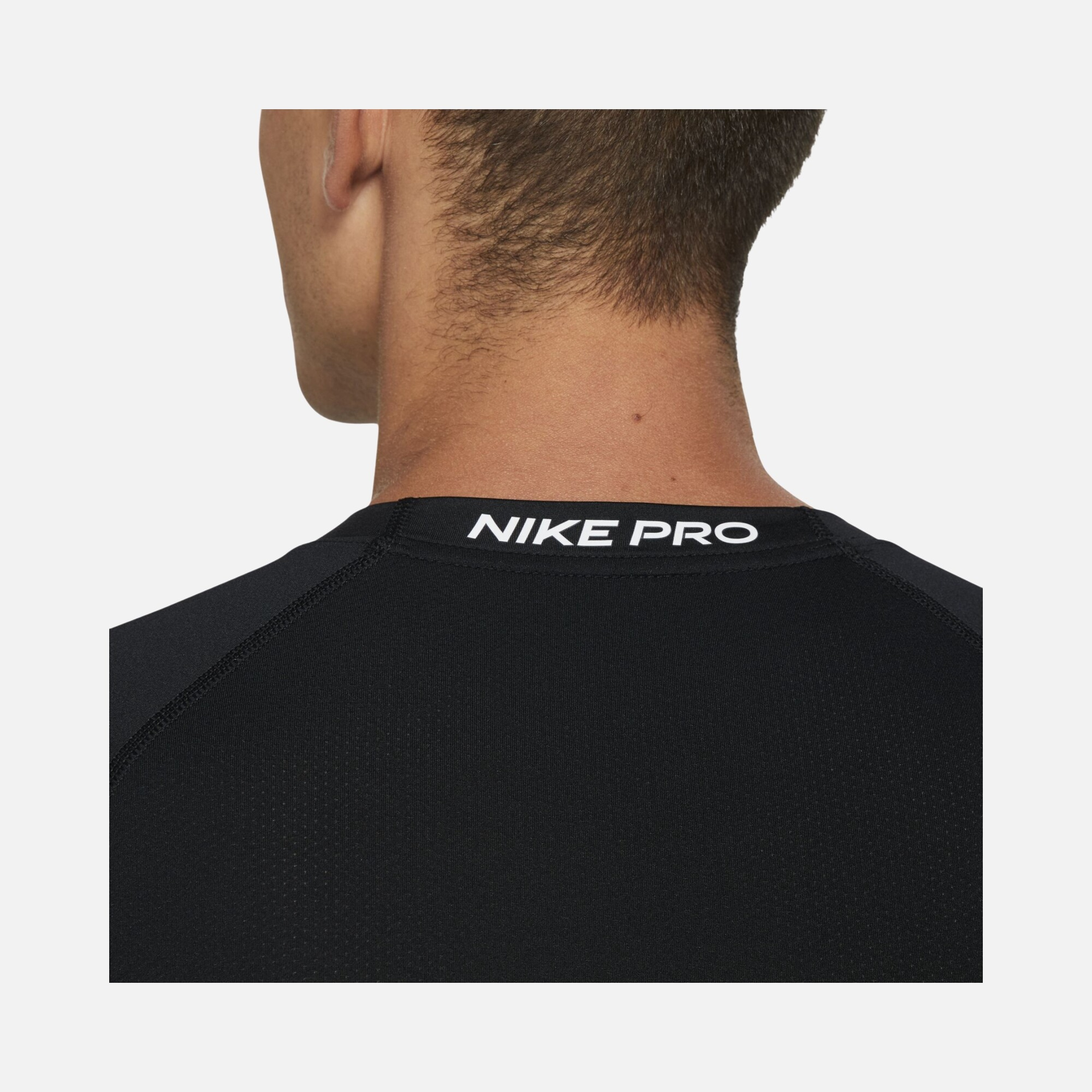 Nike Pro Dri-Fit Tight-Fit Short-Sleeve Erkek Tişört