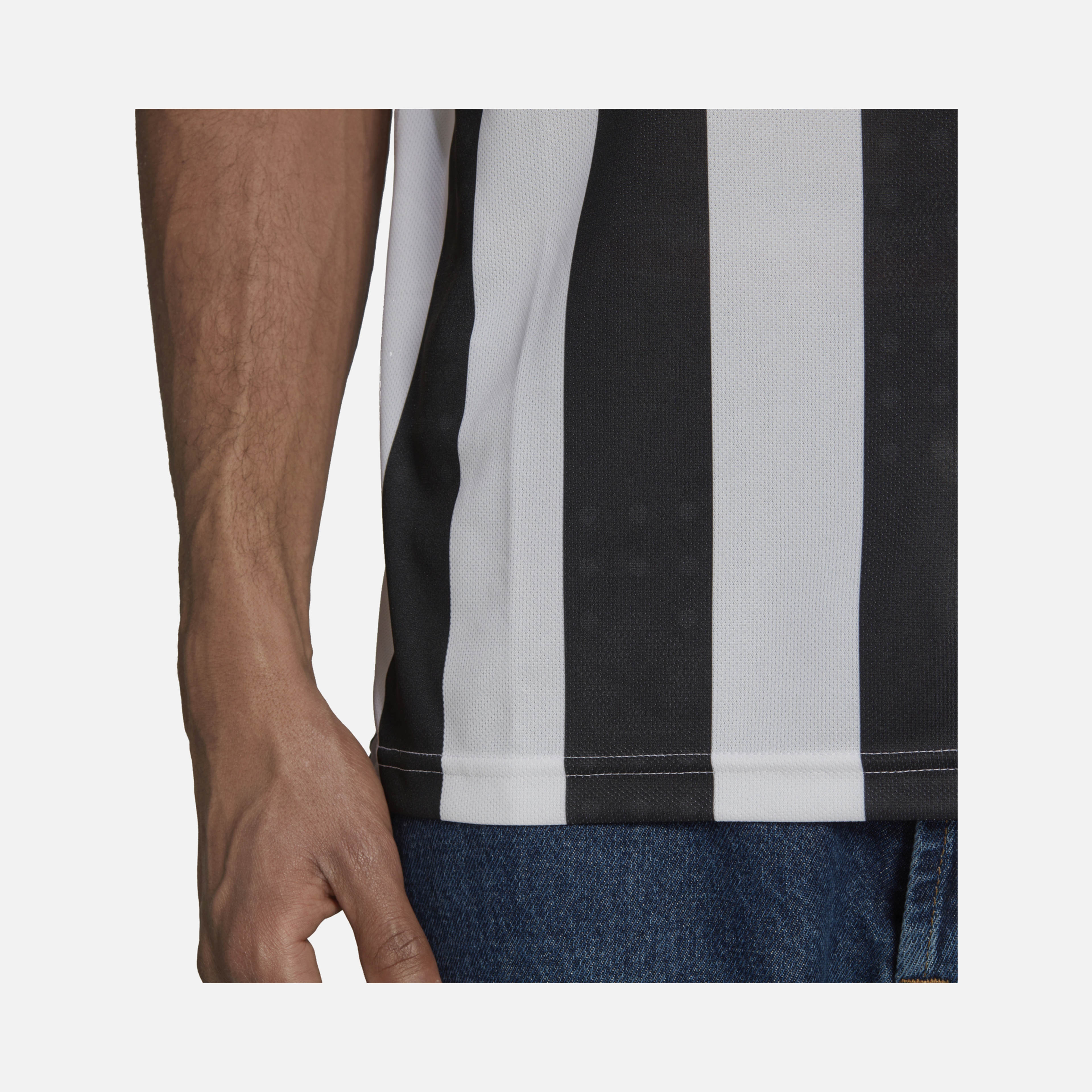 adidas Juventus 2021-2022 Stadyum İç Saha Erkek Forma