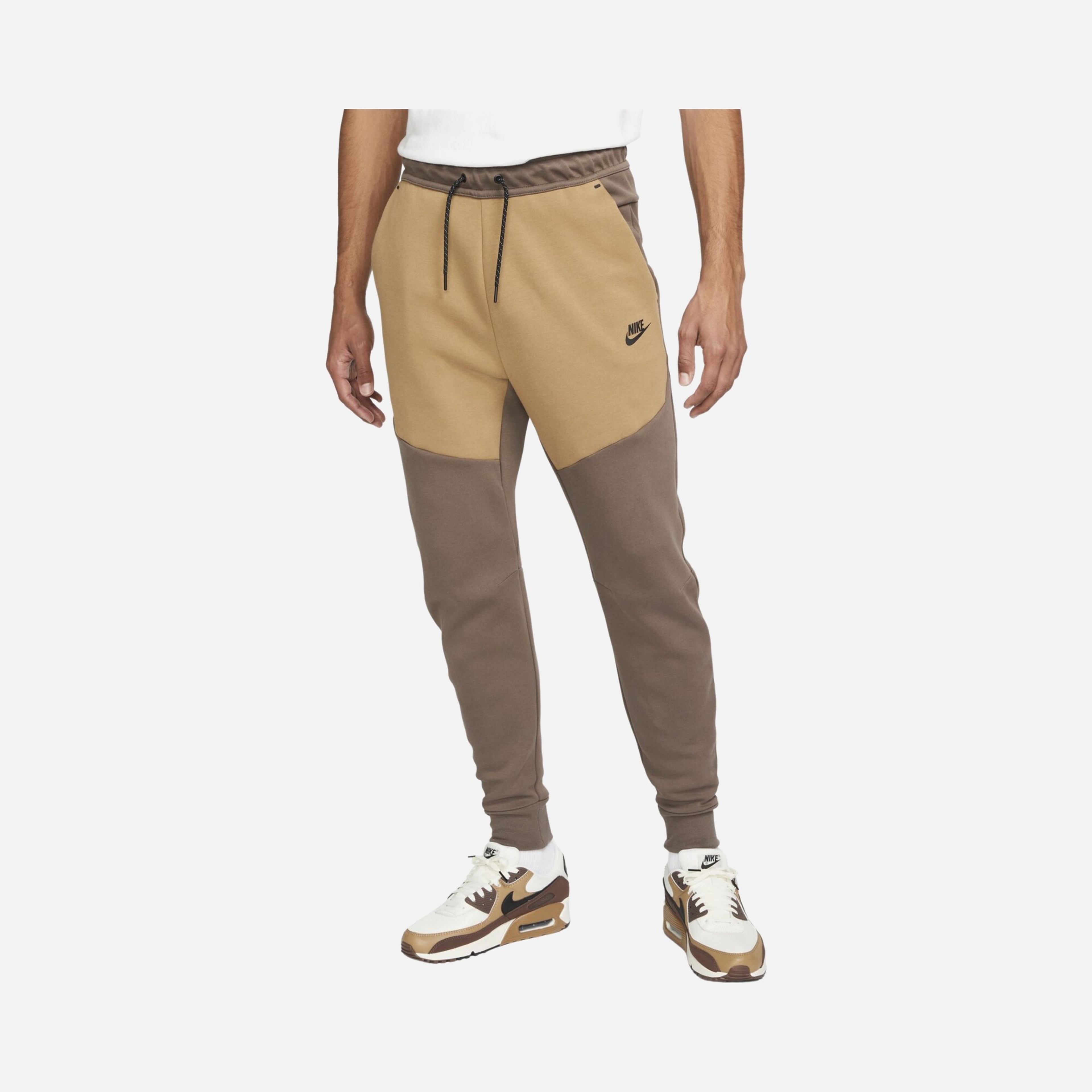 Nike Sportswear Tech Fleece Jogger Erkek Eşofman Altı