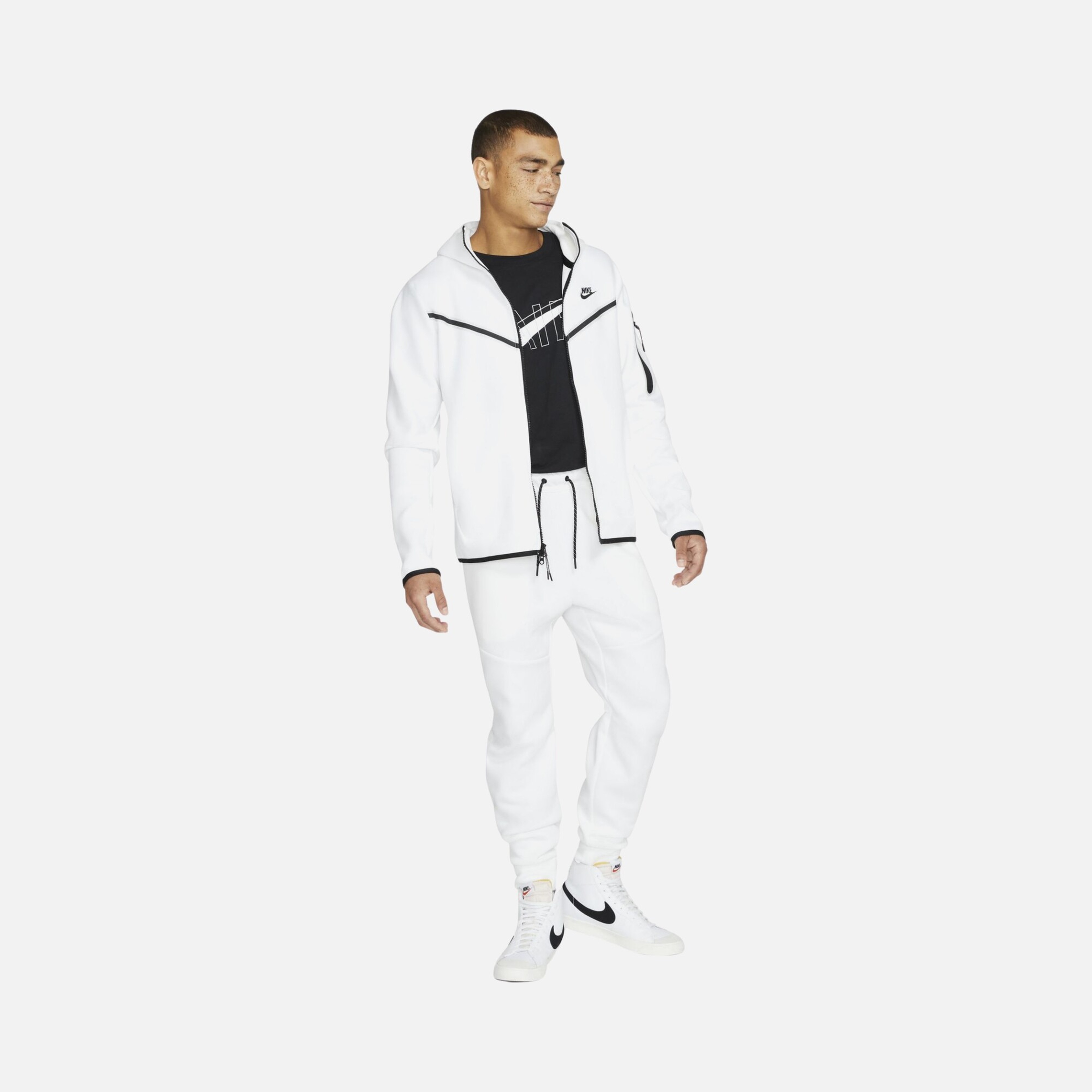 Nike Sportswear Tech Fleece Jogger Erkek Eşofman Altı