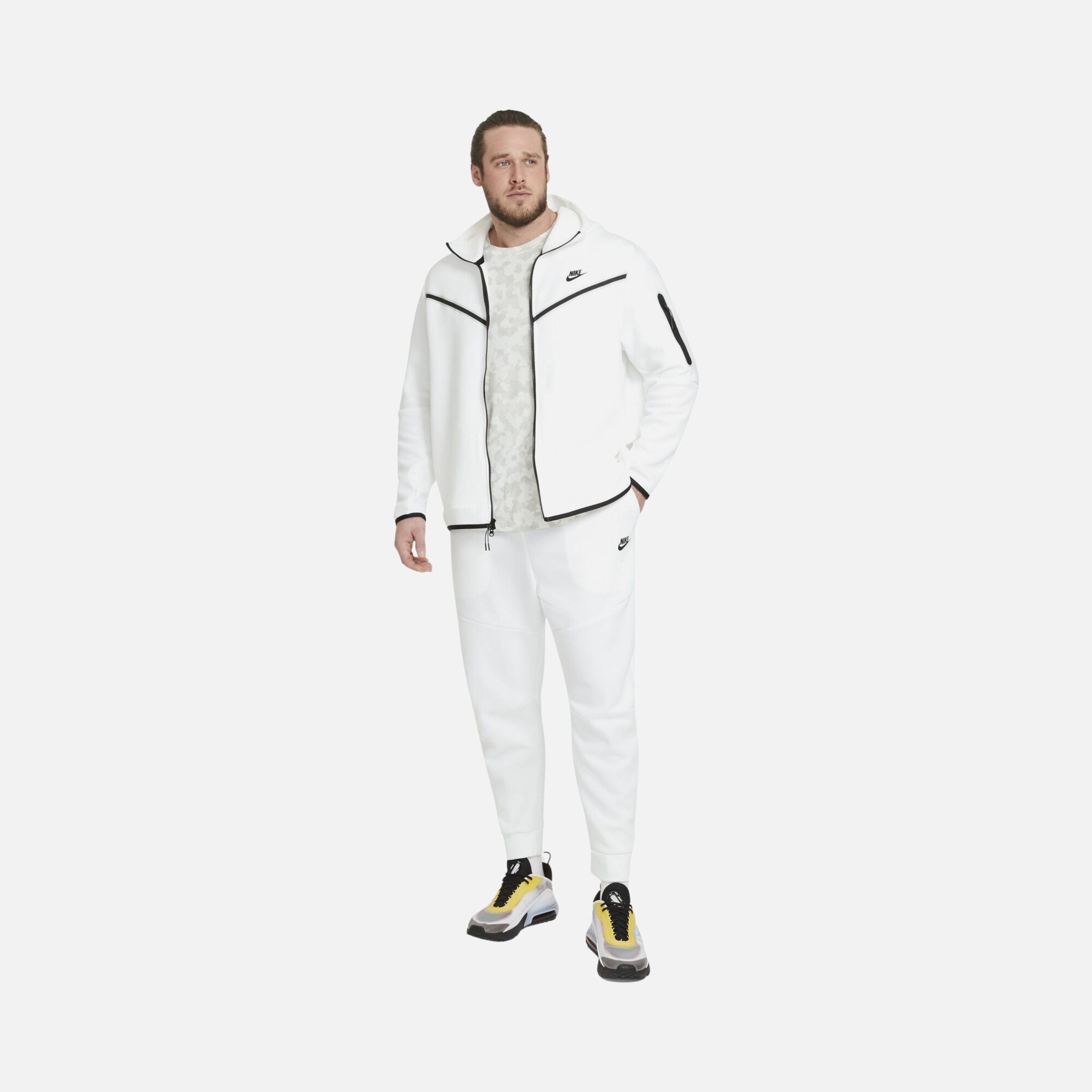 Nike Sportswear Tech Fleece Jogger Erkek Eşofman Altı