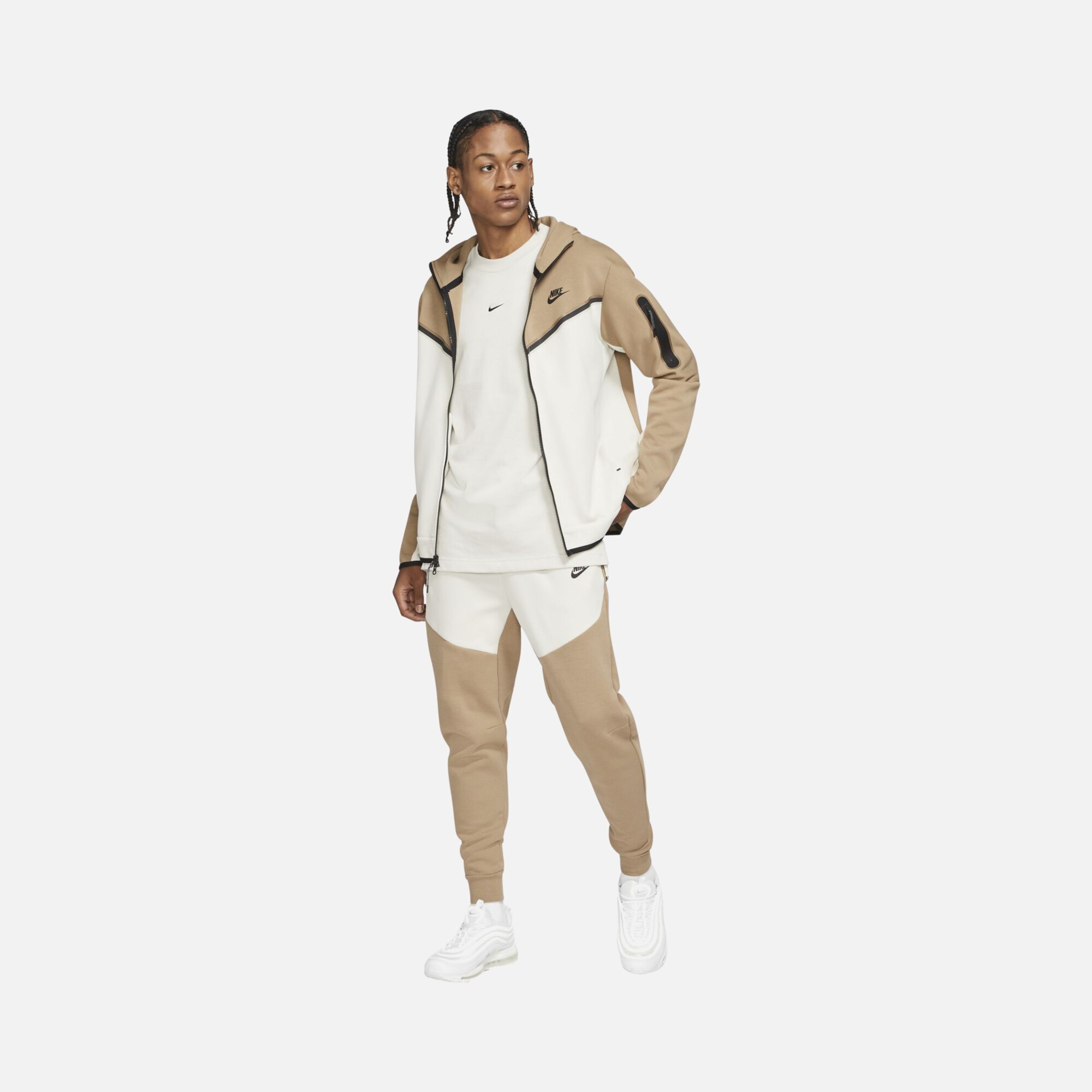 Nike Sportswear Tech Fleece Jogger Erkek Eşofman Altı