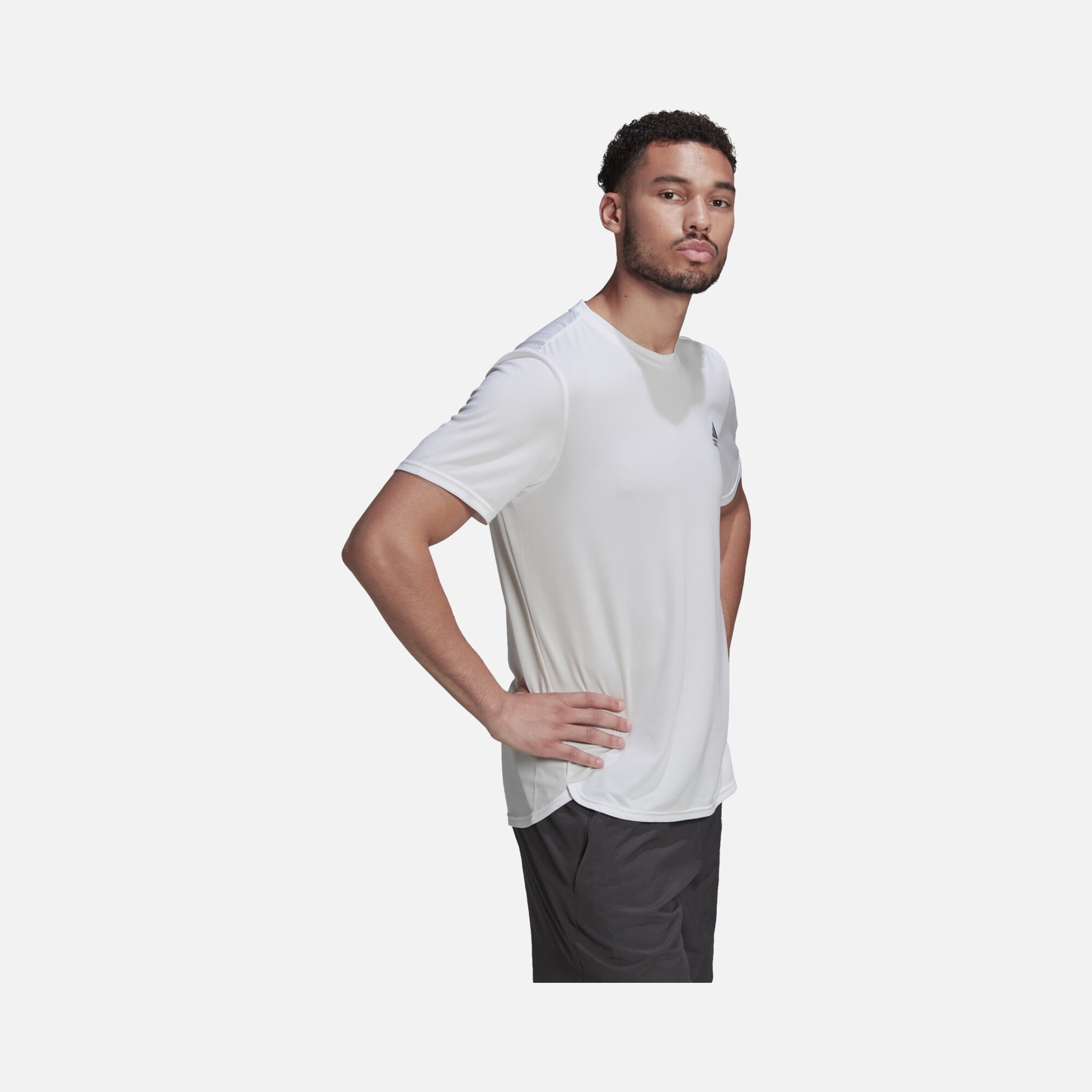 adidas AEROREADY Designed for Movement Training Short-Sleeve Erkek Tişört