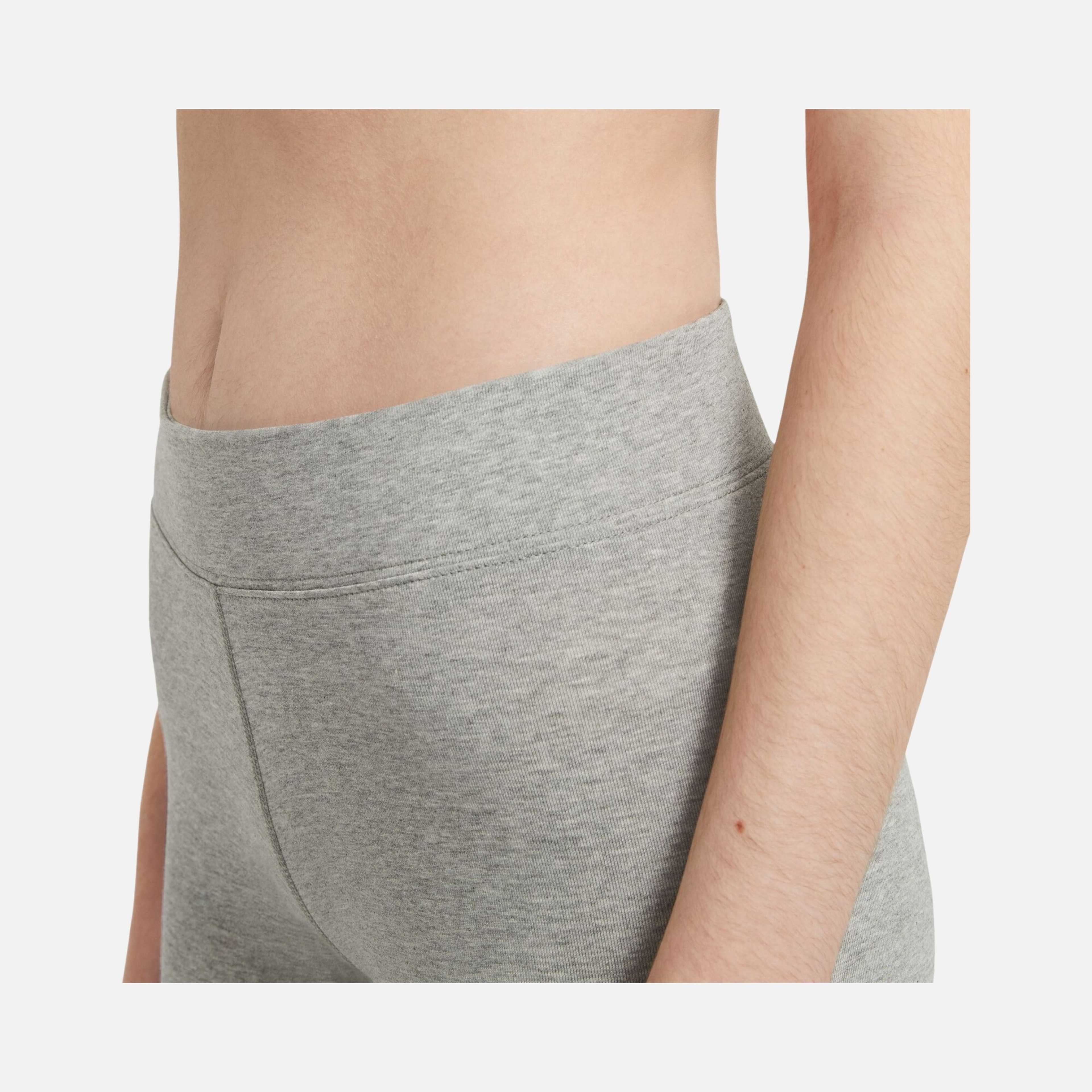 Nike Sportswear Essential Bike Kadın Şort