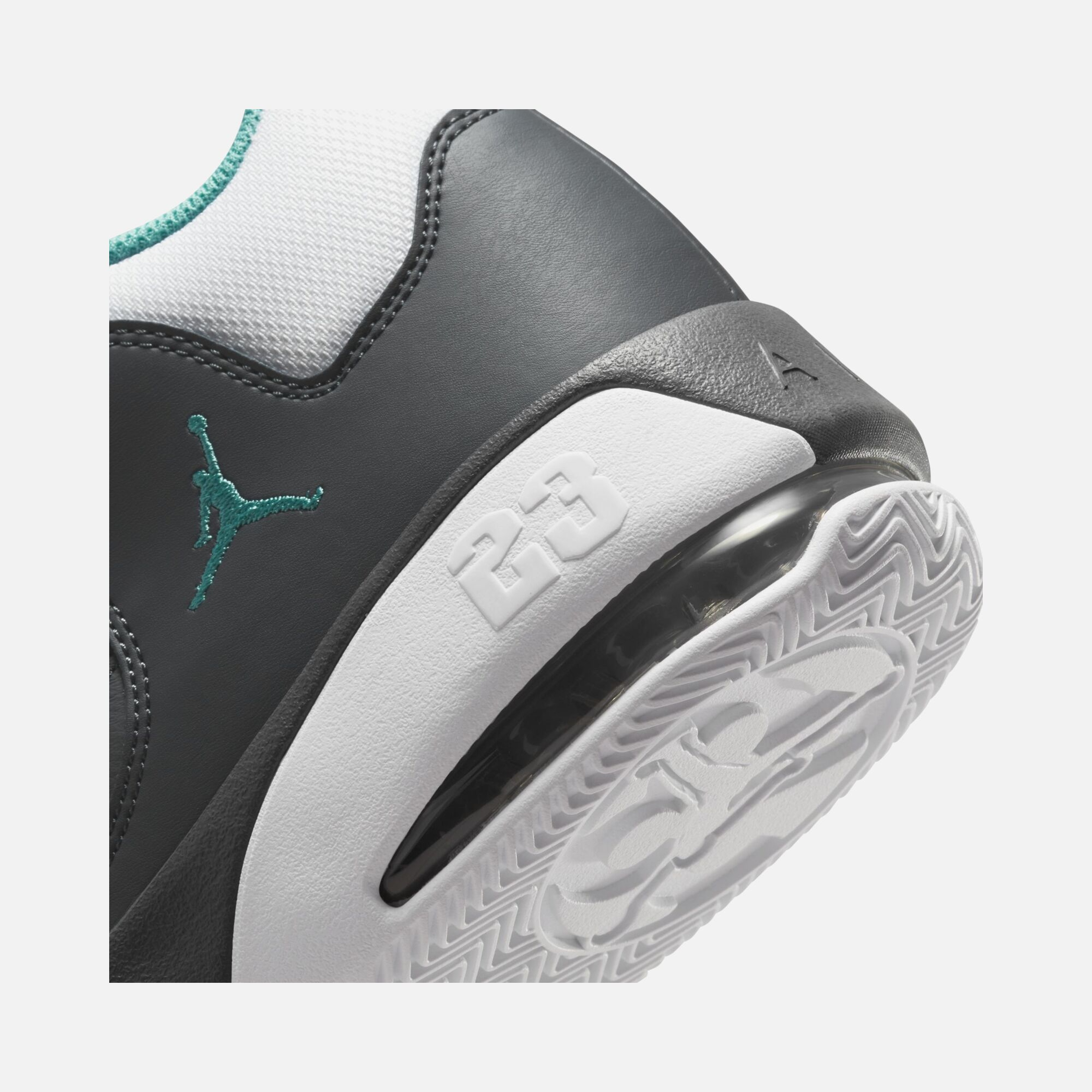 Nike Jordan Max Aura 3 Erkek Spor Ayakkabı