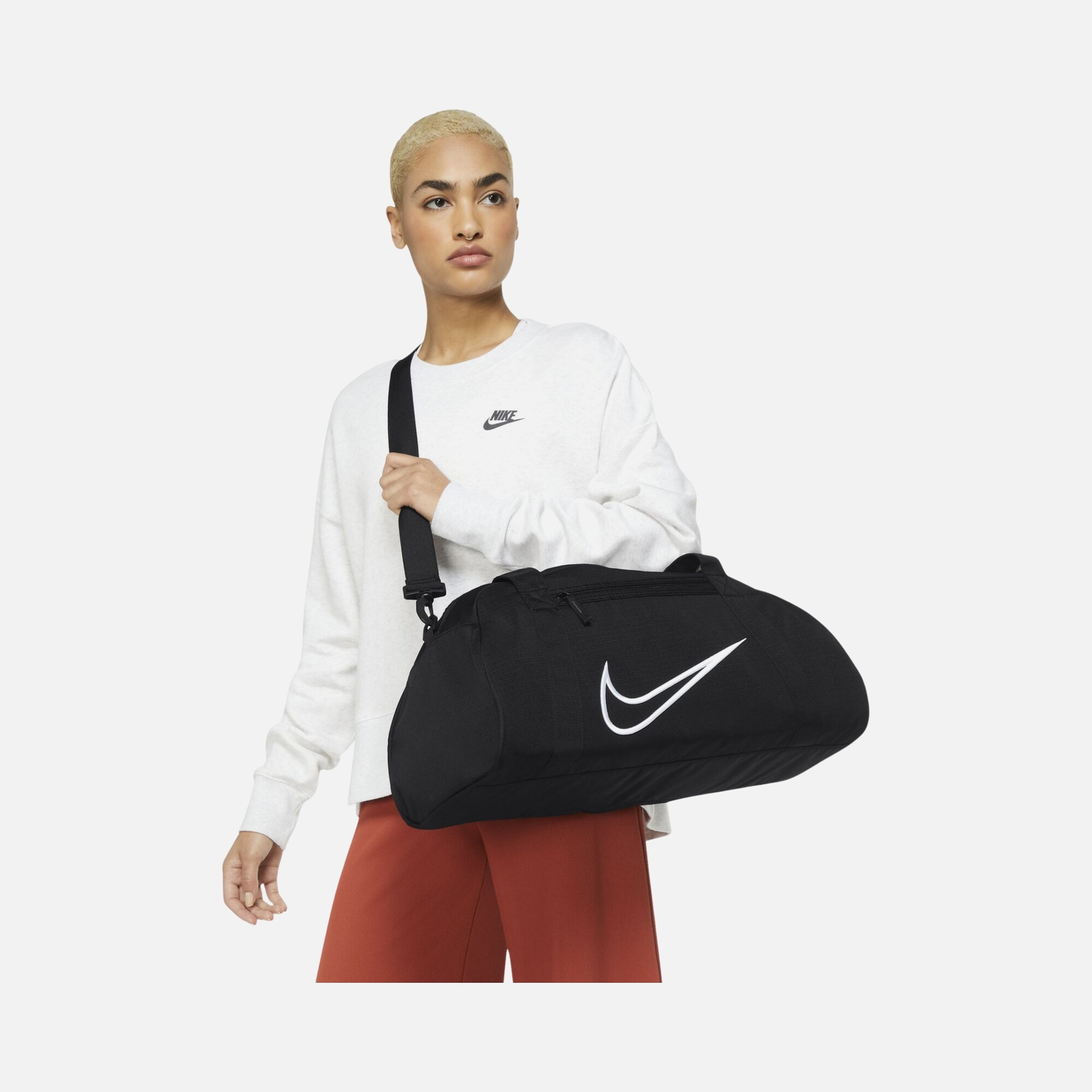 Nike Gym Club Training (24 L) Kadın Spor Çantası