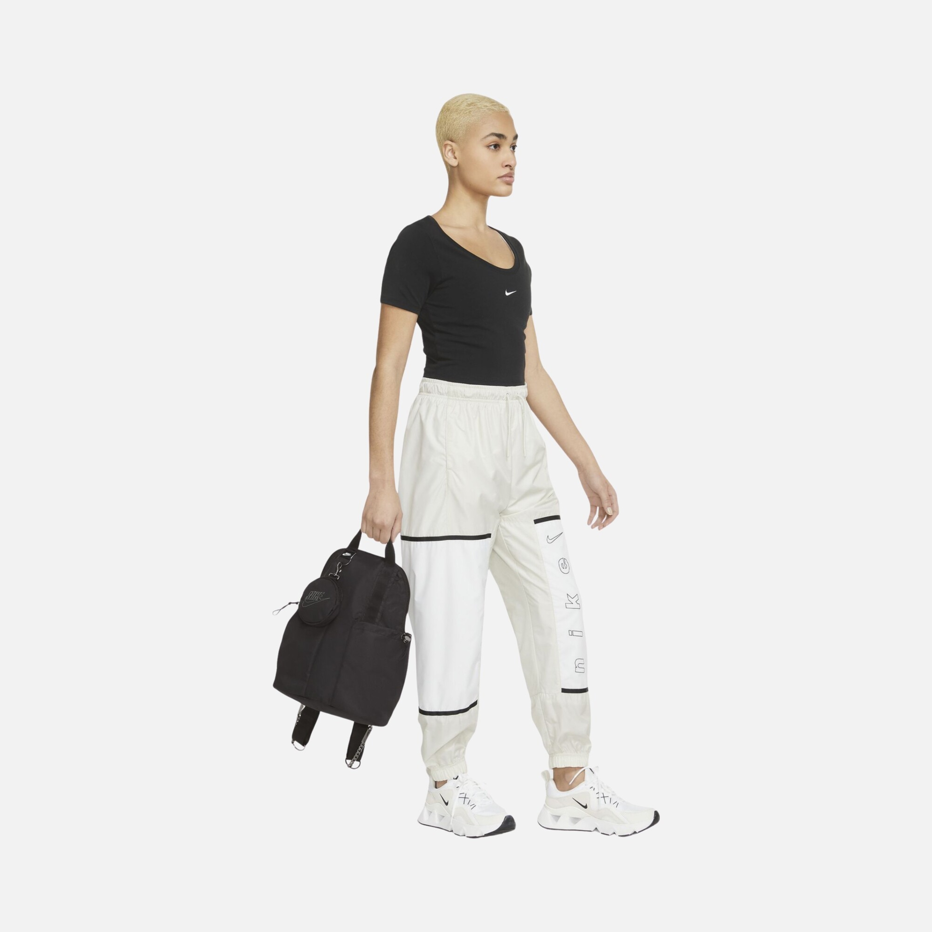 Nike Sportswear Futura Luxe Mini (10 L) Kadın Sırt Çantası