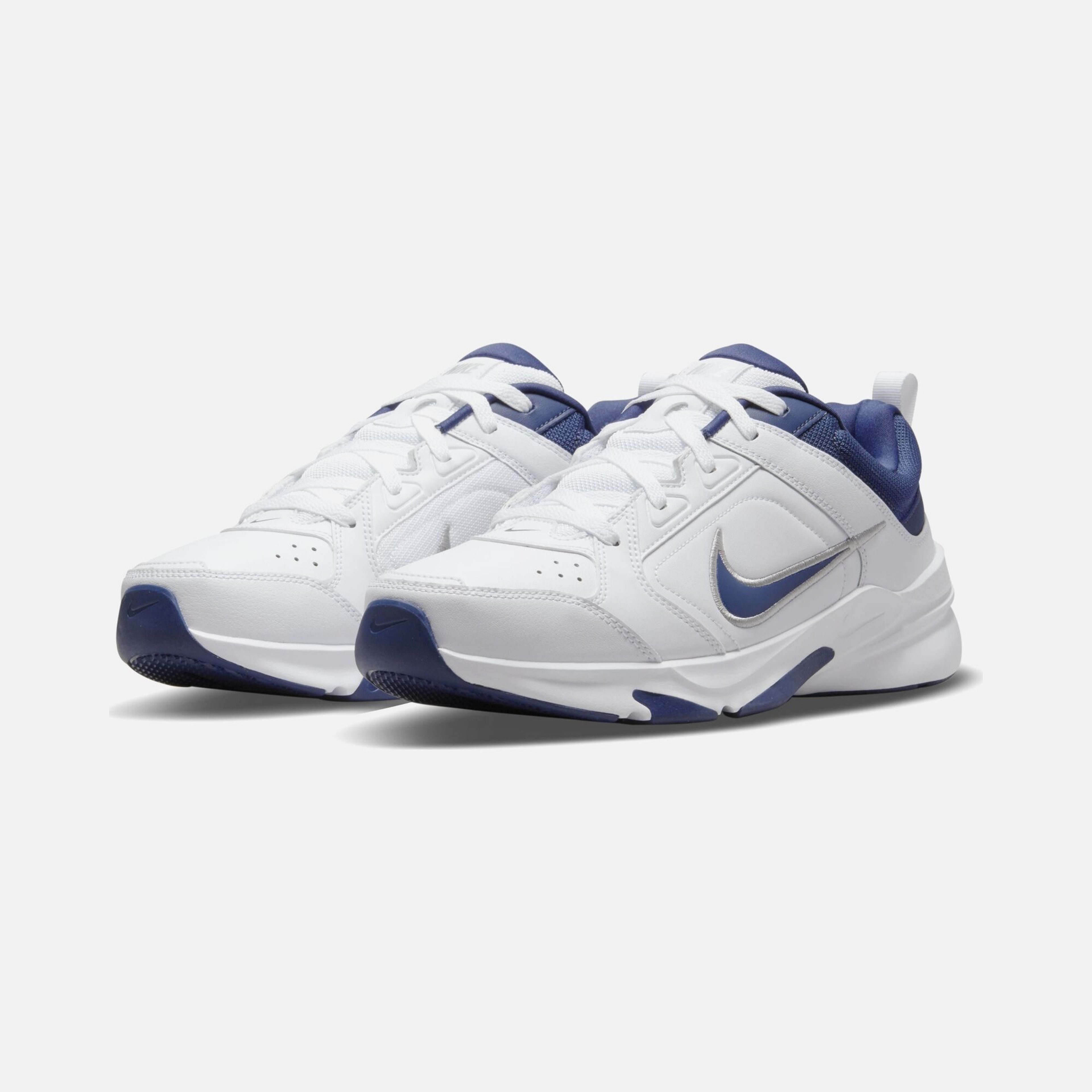 Nike Defy All Day Training Erkek Spor Ayakkabı