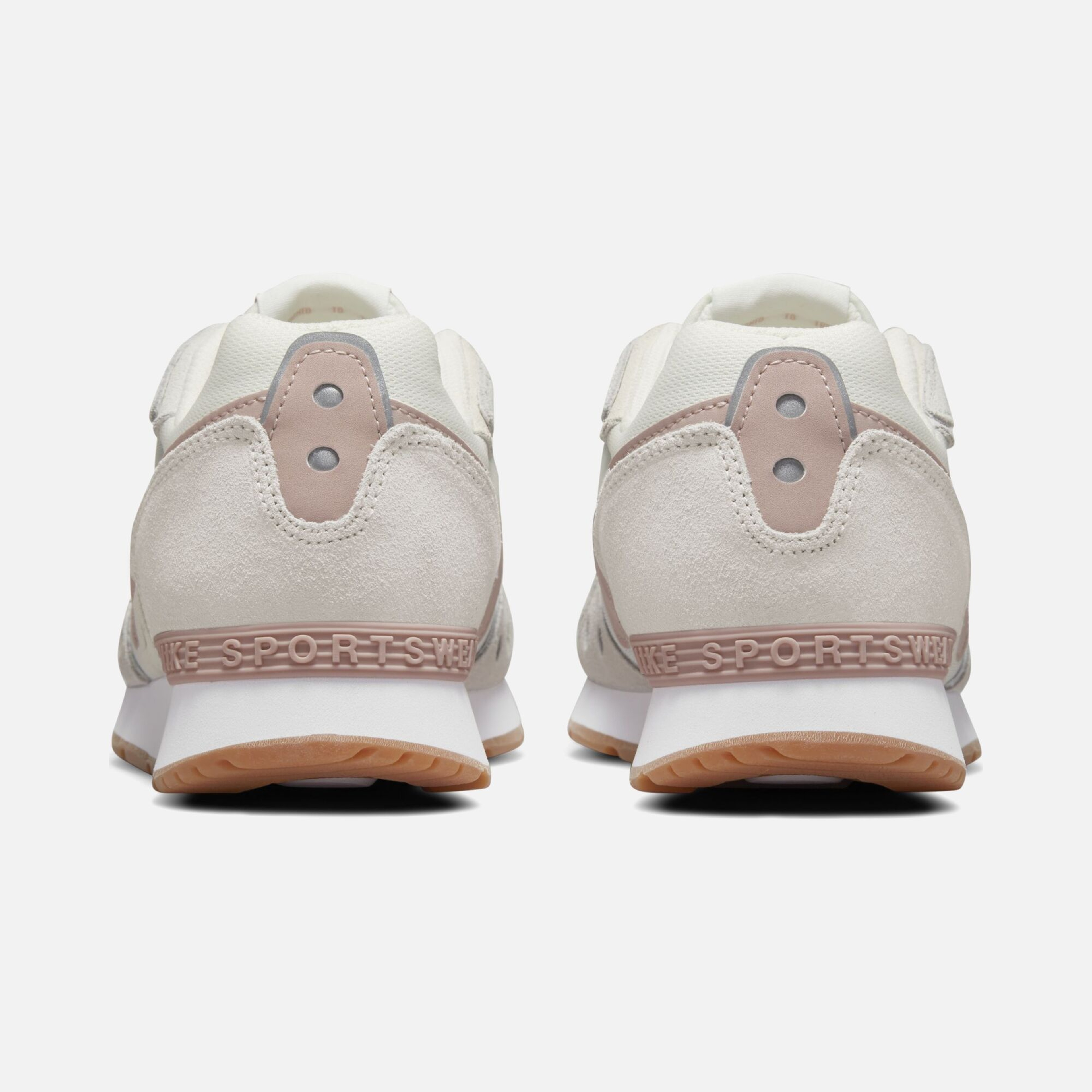 Nike Venture Runner Kadın Spor Ayakkabı