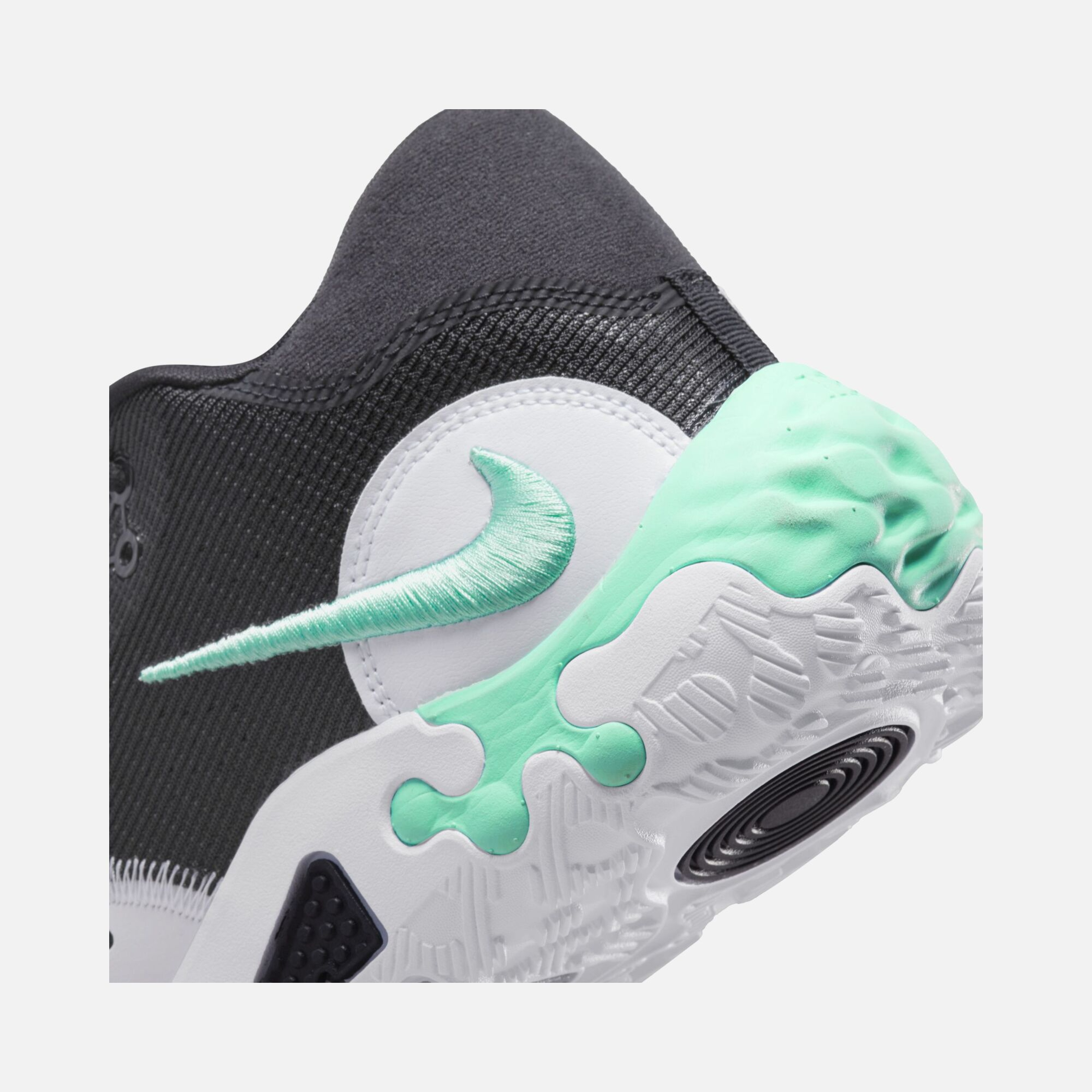 Nike PG 6 Erkek Basketbol Ayakkabısı