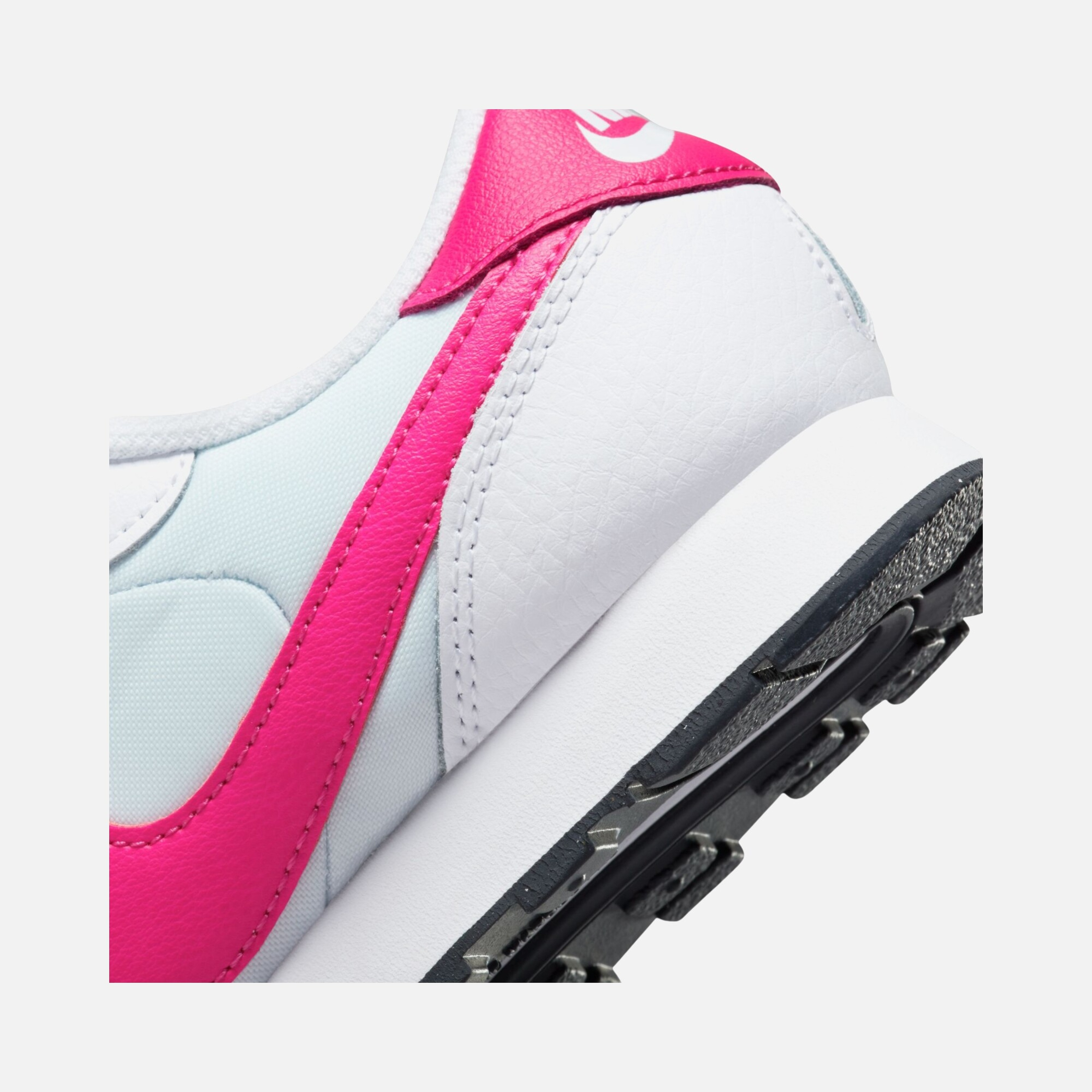 Nike MD Valiant (PSV) Çocuk Spor Ayakkabı