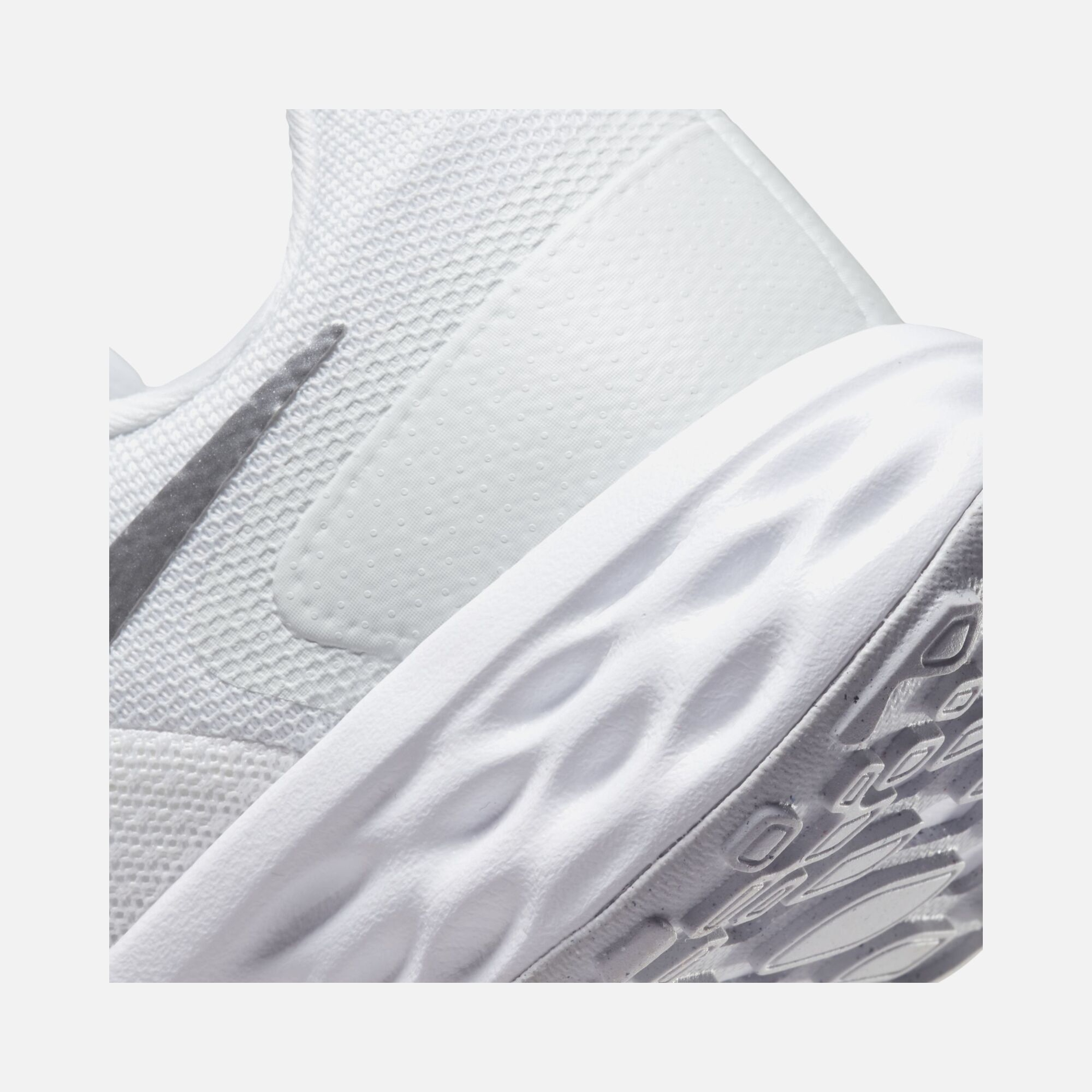 Nike Revolution 6 Next Nature Road Running Kadın Spor Ayakkabı