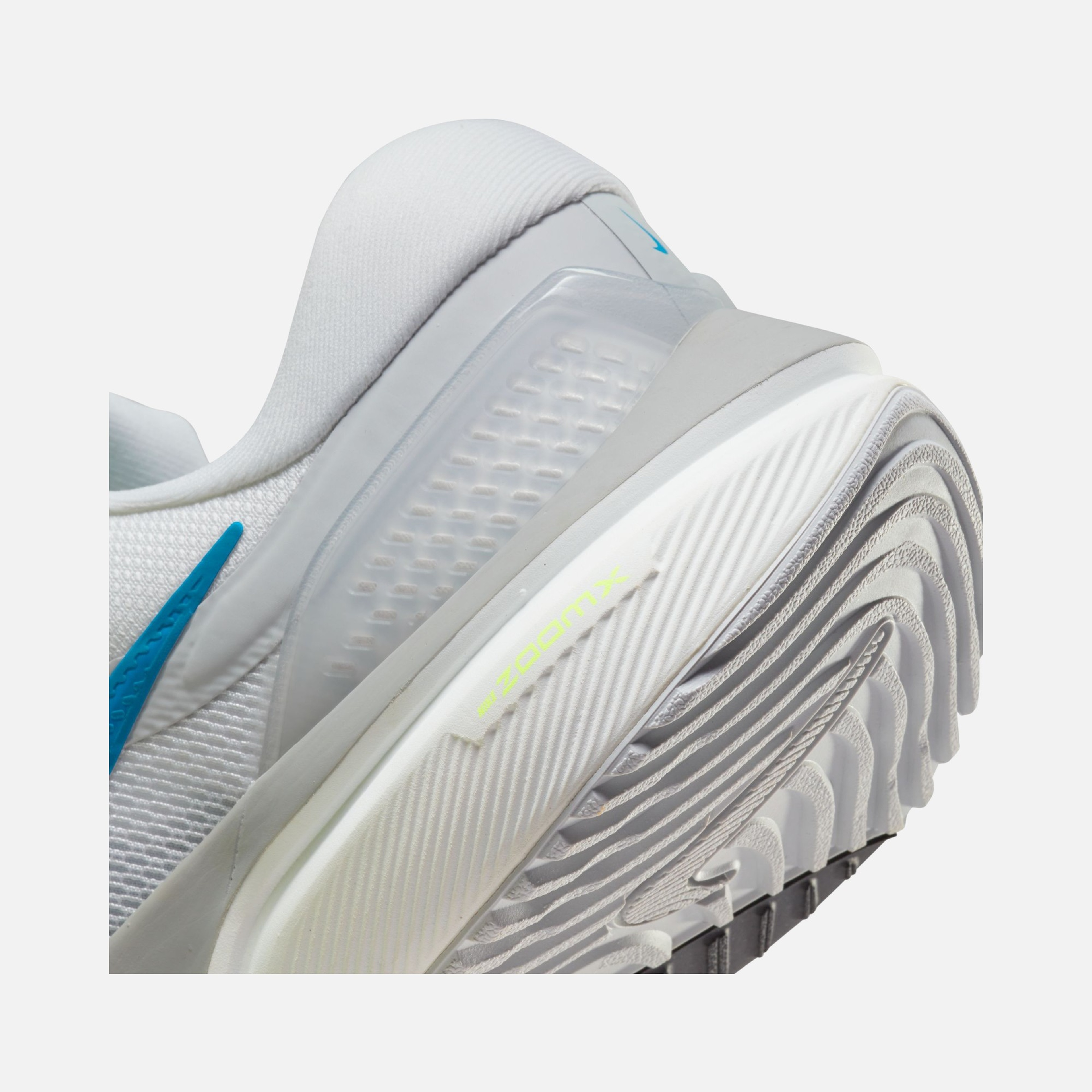 Nike Air Zoom Vomero 16 Road Running Erkek Spor Ayakkabı