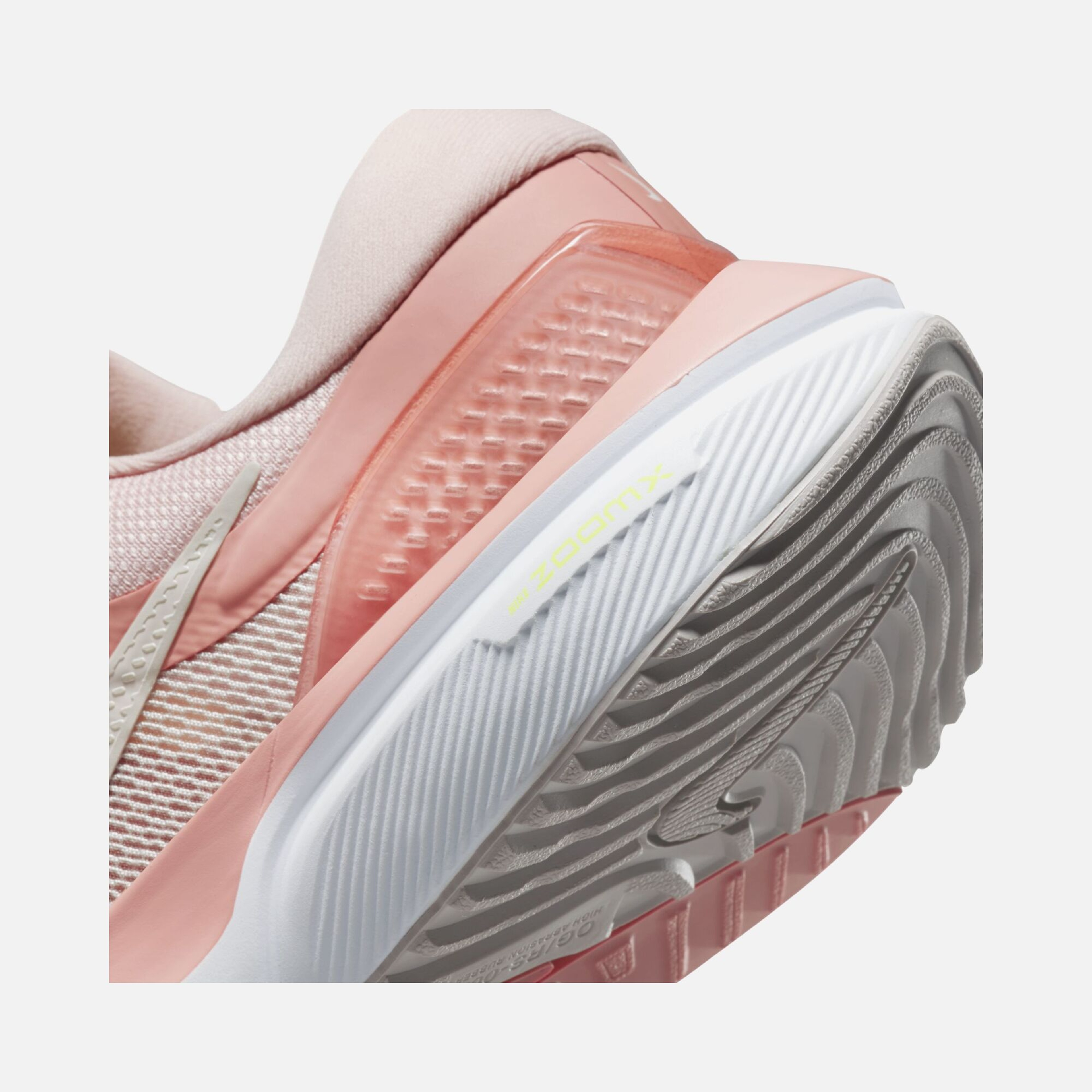 Nike Air Zoom Vomero 16 Road Running Kadın Spor Ayakkabı