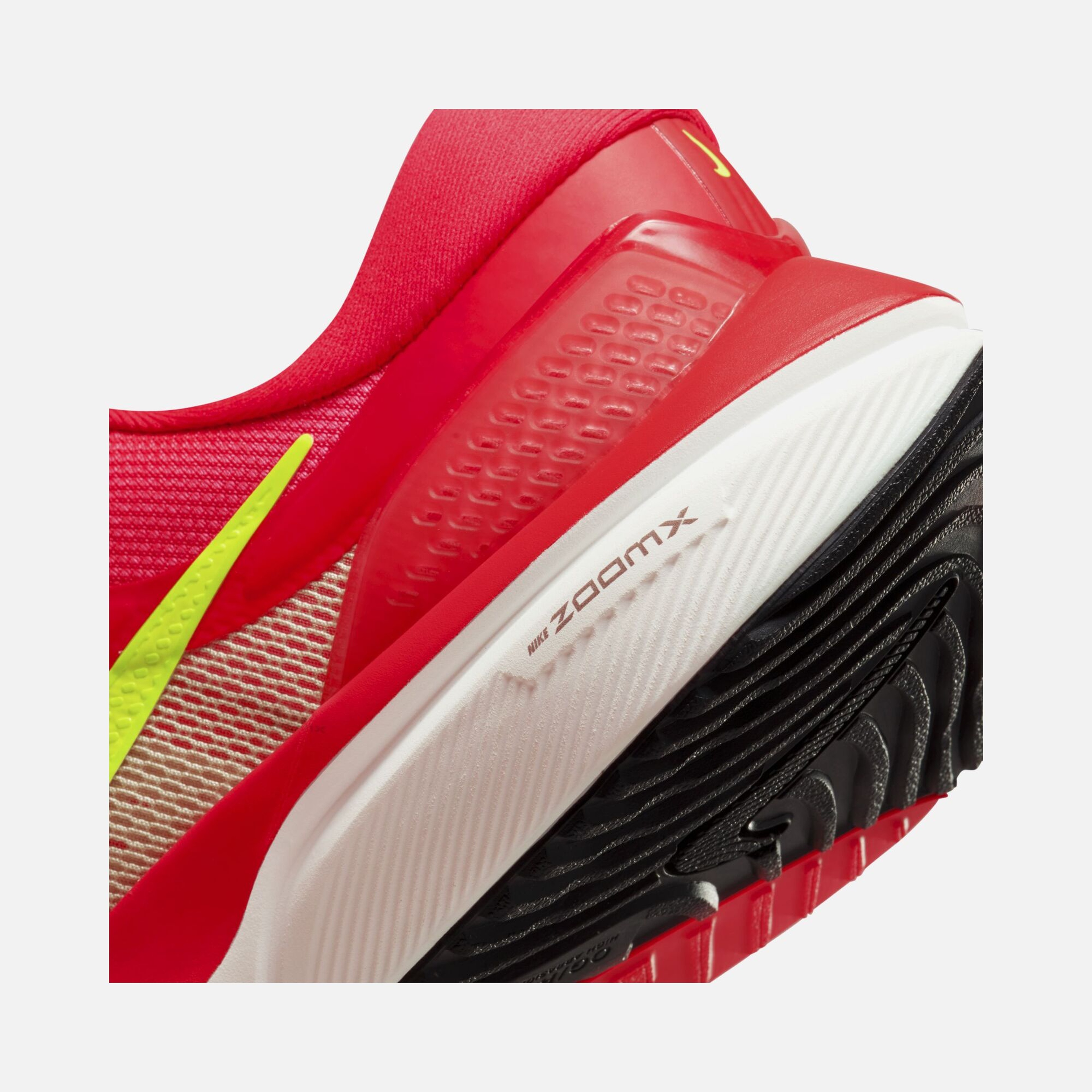 Nike Air Zoom Vomero 16 Road Running Erkek Spor Ayakkabı