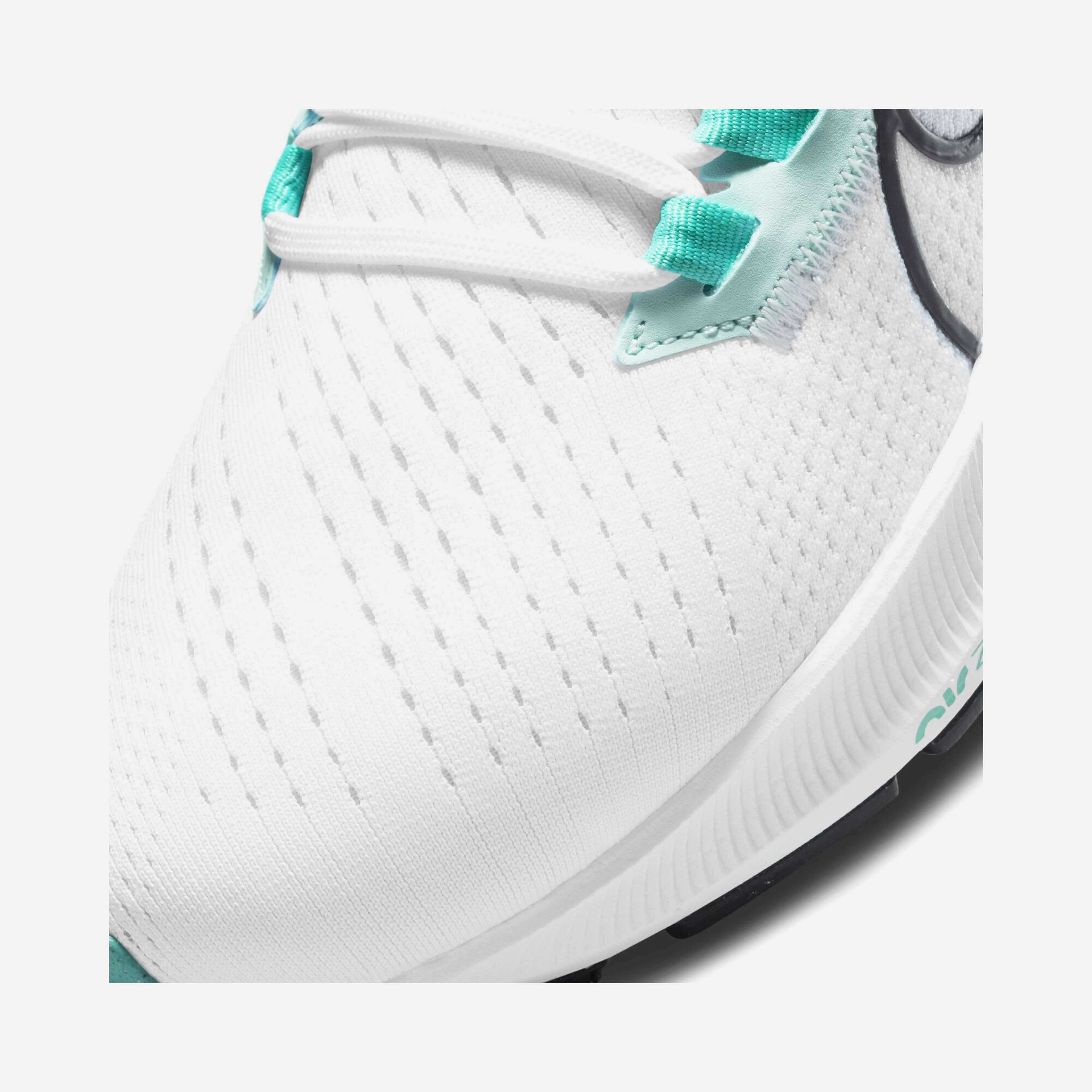 Nike Air Zoom Pegasus 38 Road Running CO Kadın Spor Ayakkabı