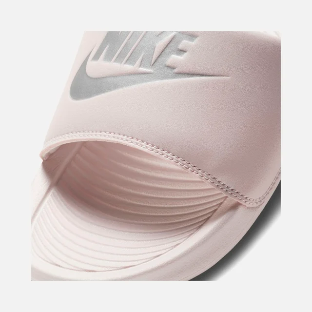 Nike Pembe Nike Victori ONE