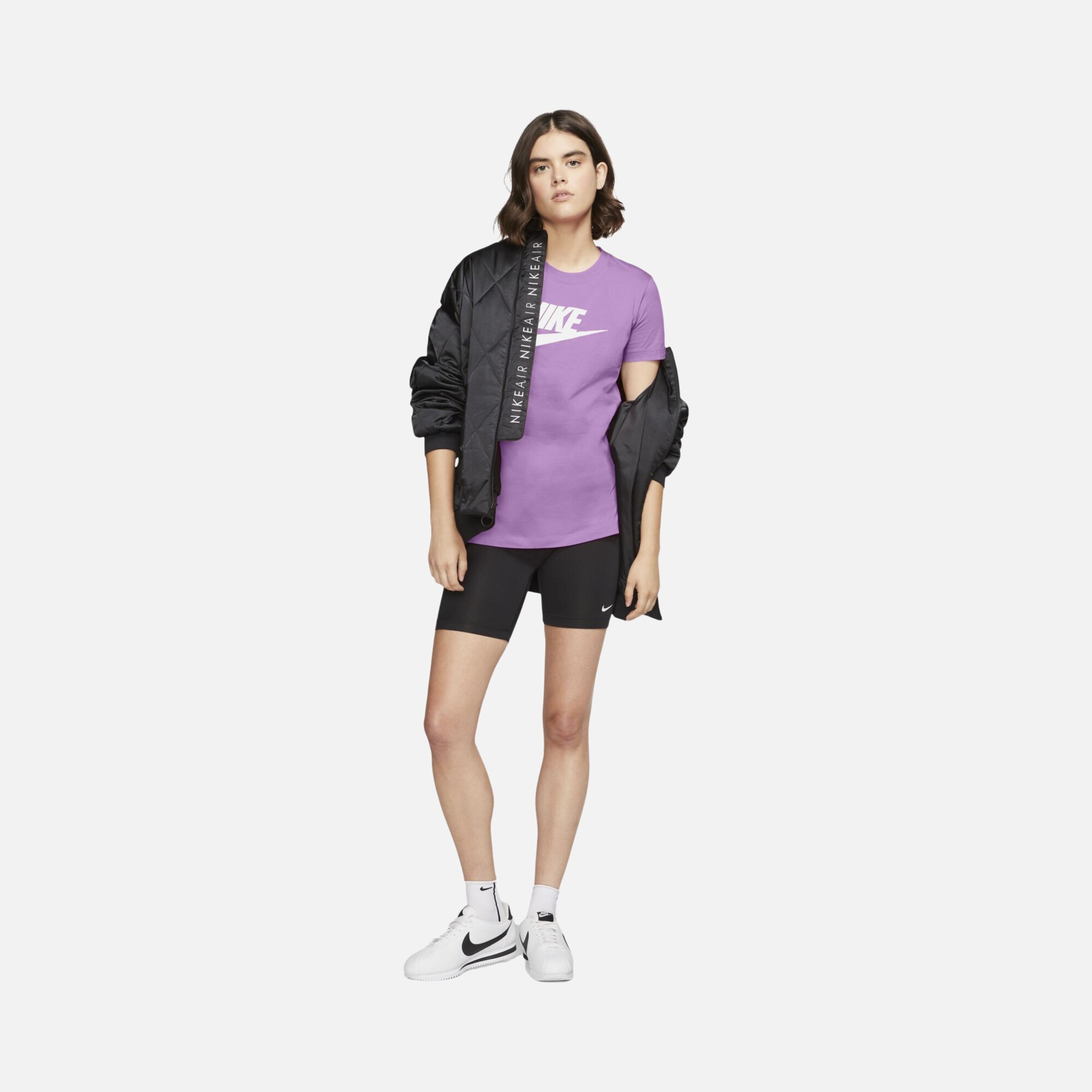 Nike Sportswear Icon Futura Essential Short-Sleeve Kadın Tişört