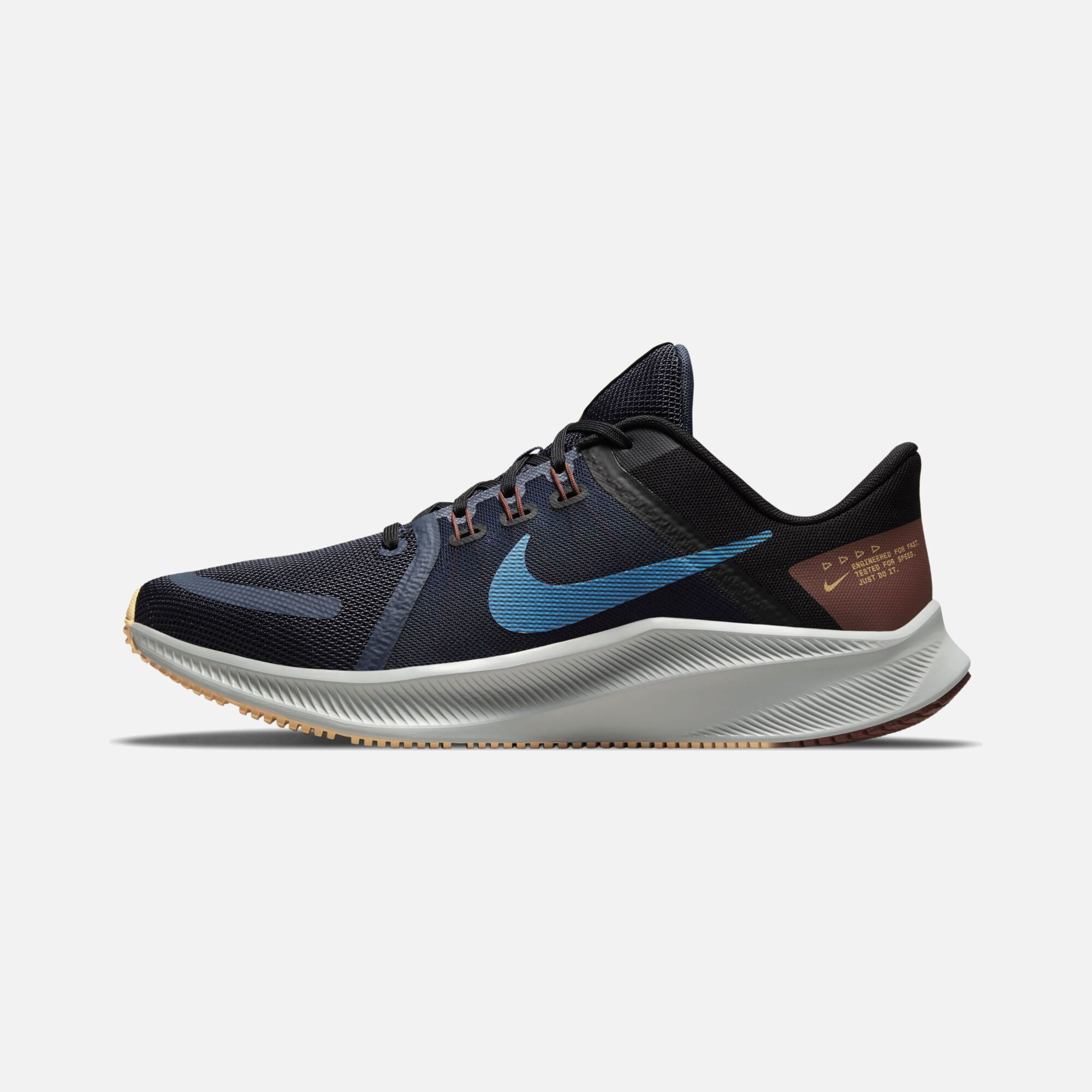 Nike Quest 4 Road Running Erkek Spor Ayakkabı