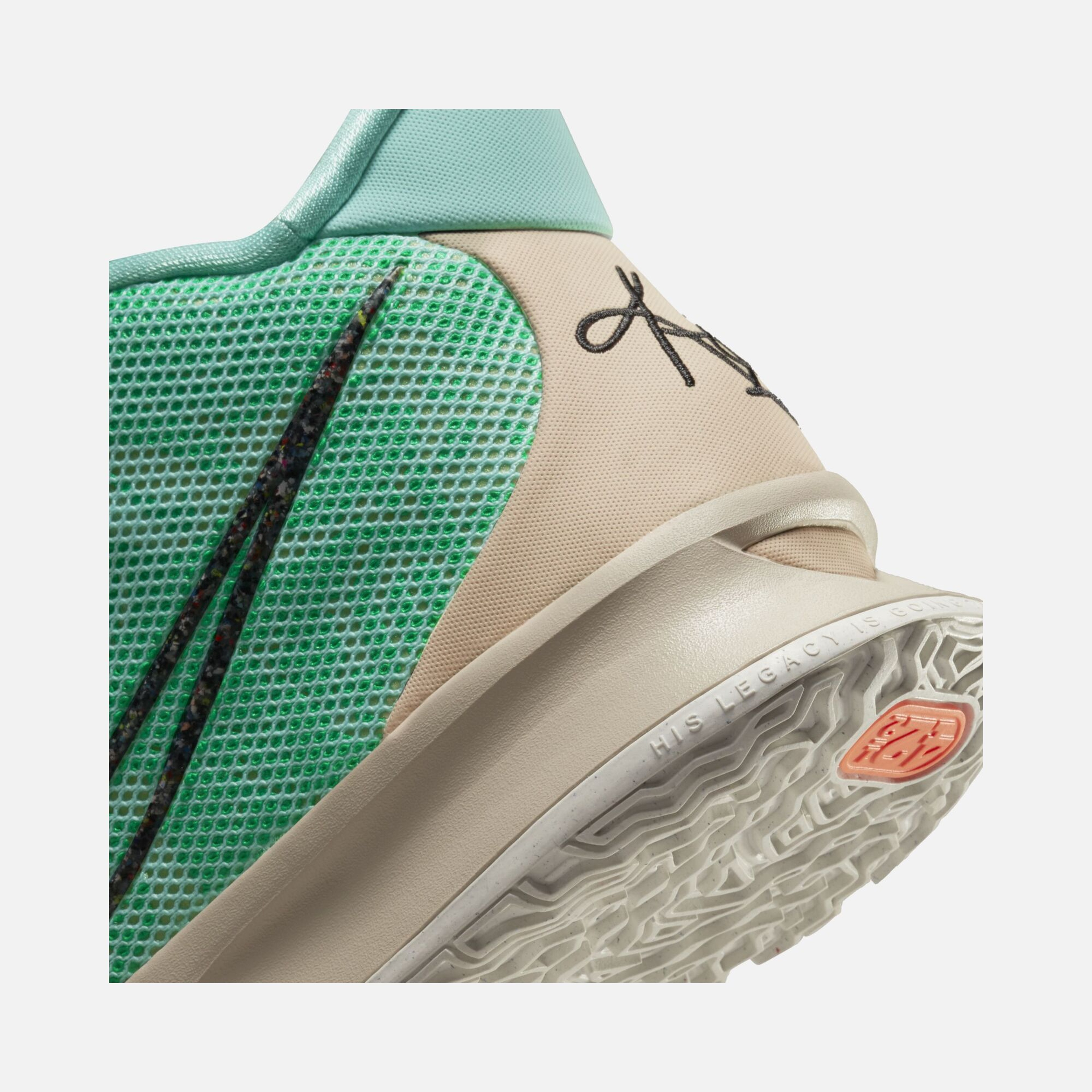 Nike Kyrie 7 Erkek Basketbol Ayakkabısı