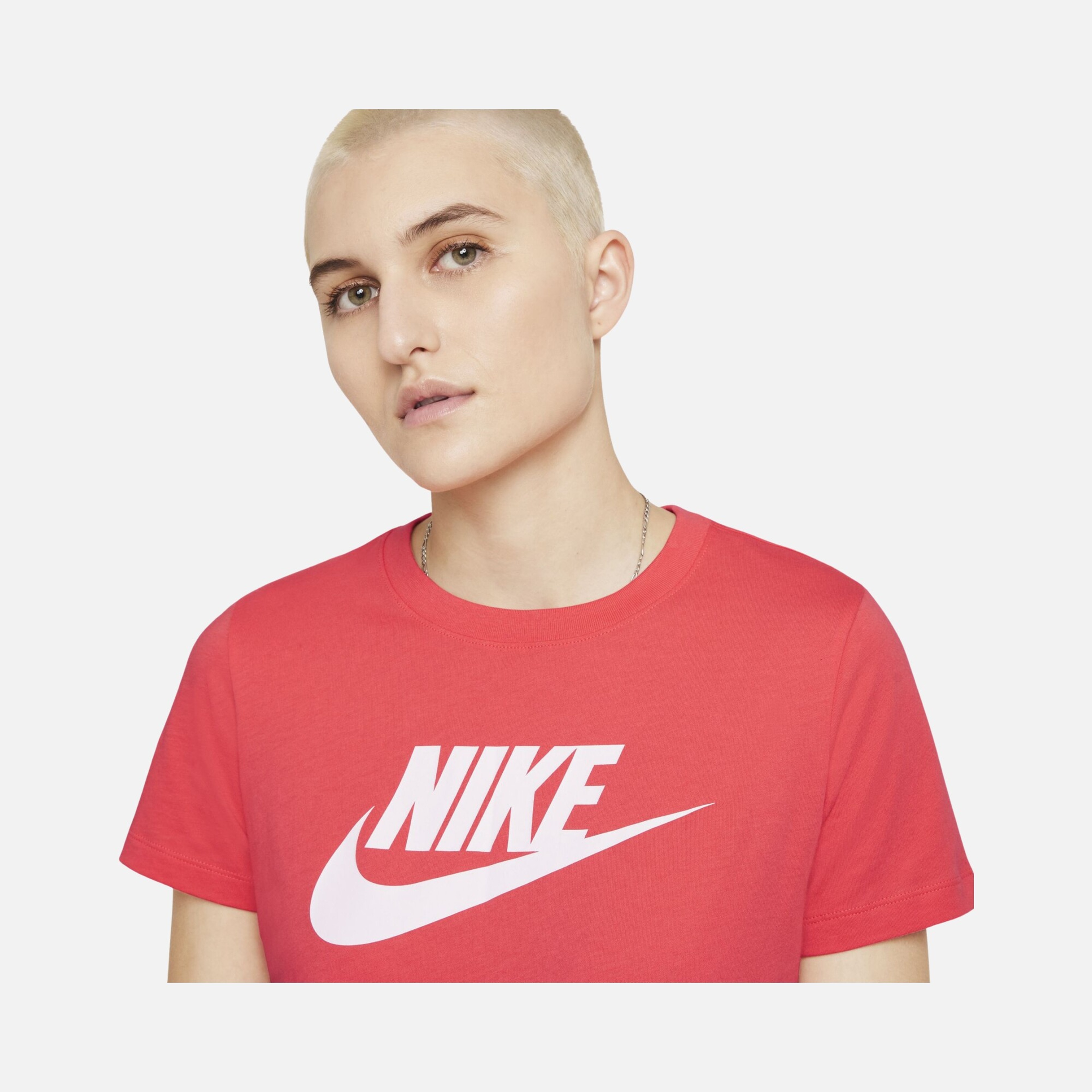 Nike Sportswear Icon Futura Essential Short-Sleeve Kadın Tişört