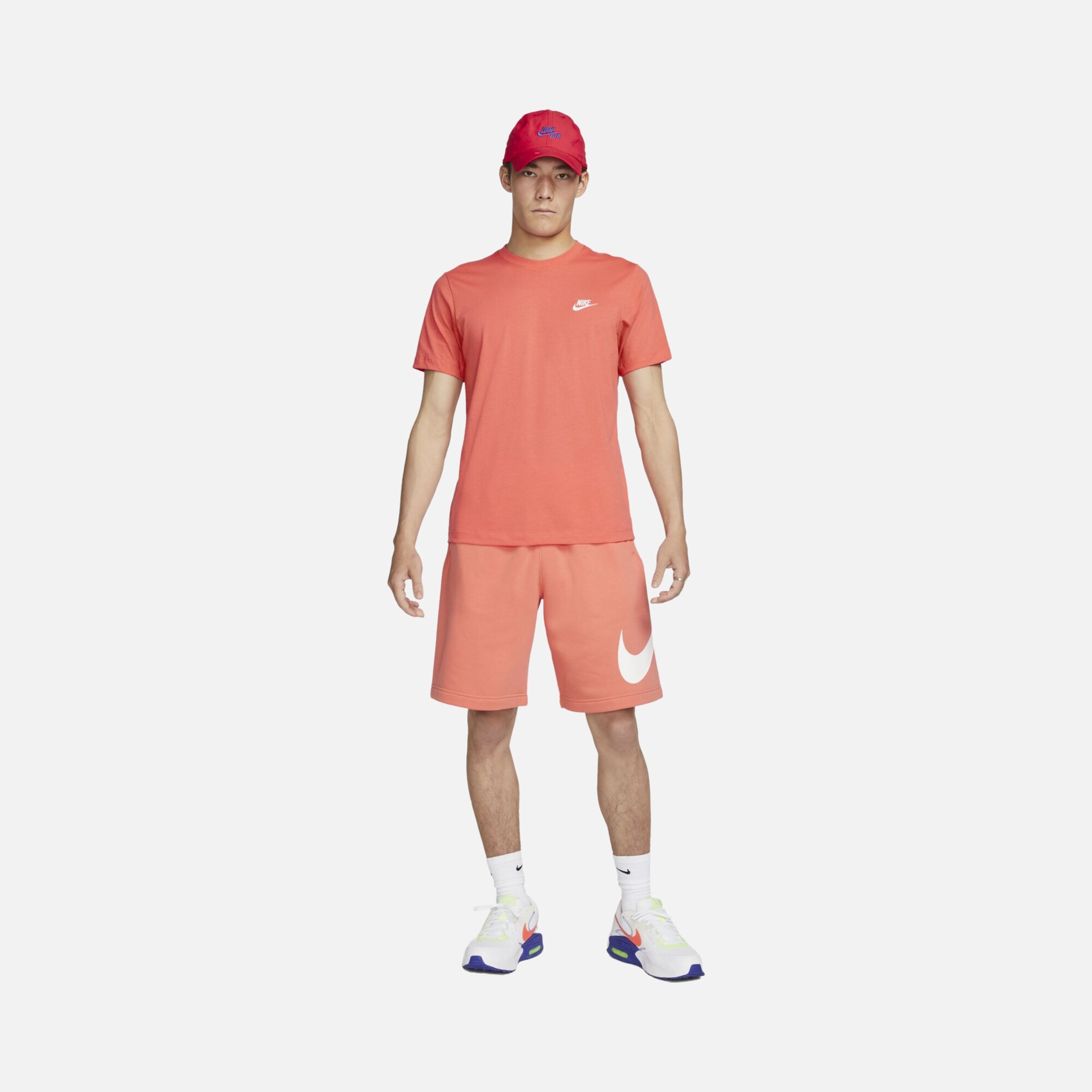 Nike Sportswear Club Short-Sleeve Erkek Tişört